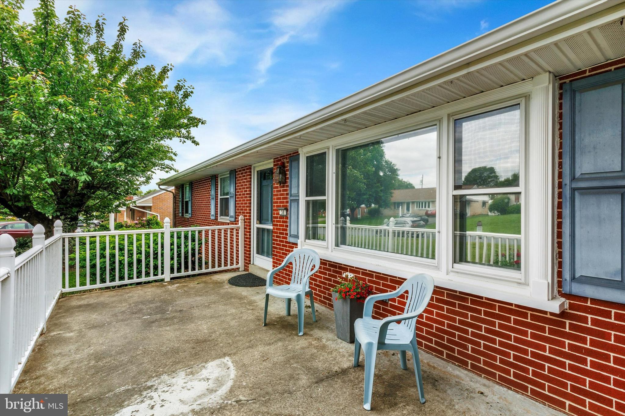 38 HOMESTEAD DRIVE