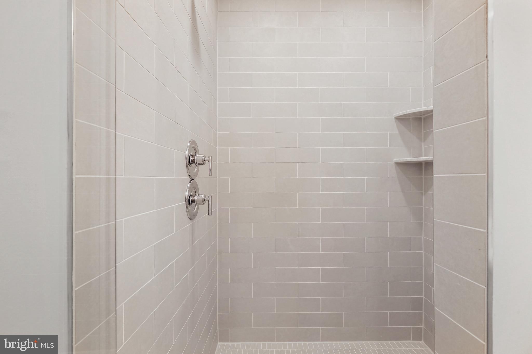 BREWERS HILL - Residential