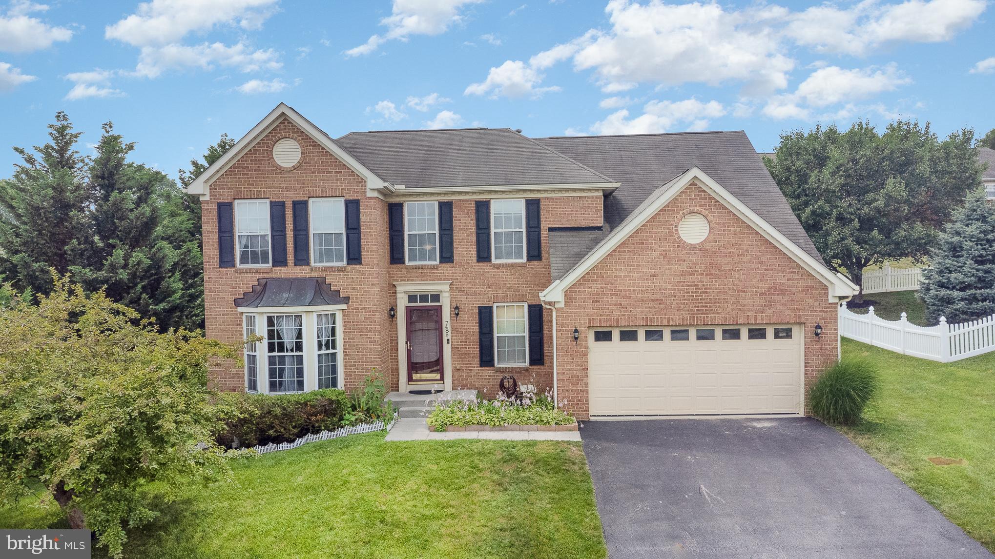 7485 SENECA RIDGE DRIVE