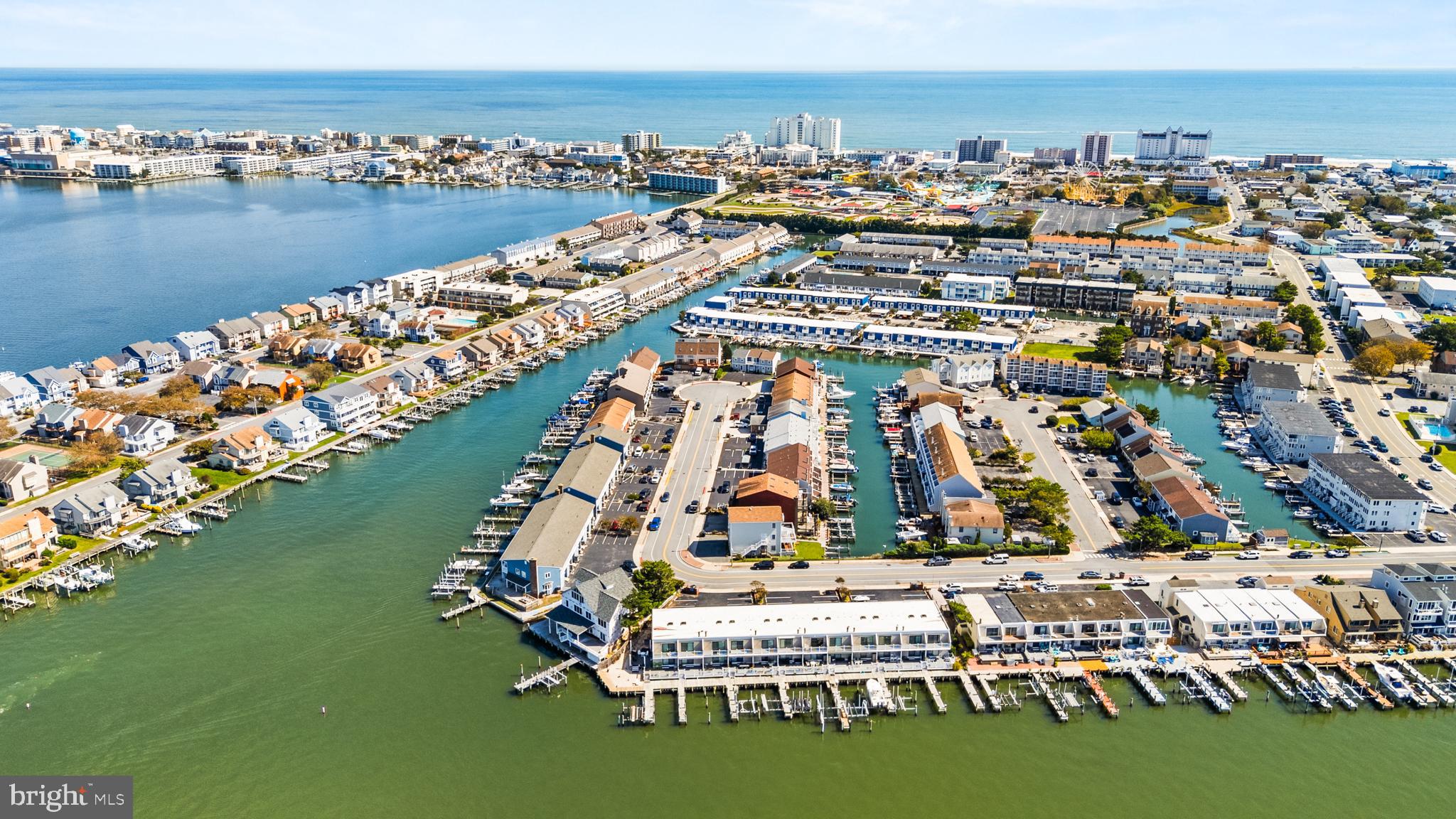 BAYSHORE ESTATES - Residential