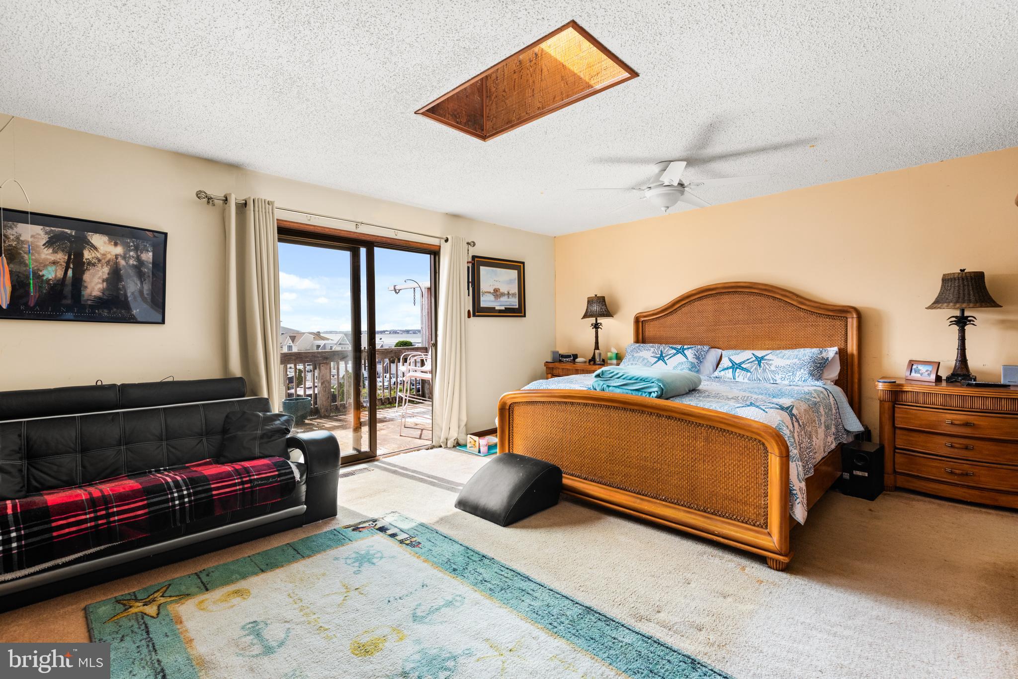 BAYSHORE ESTATES - Residential