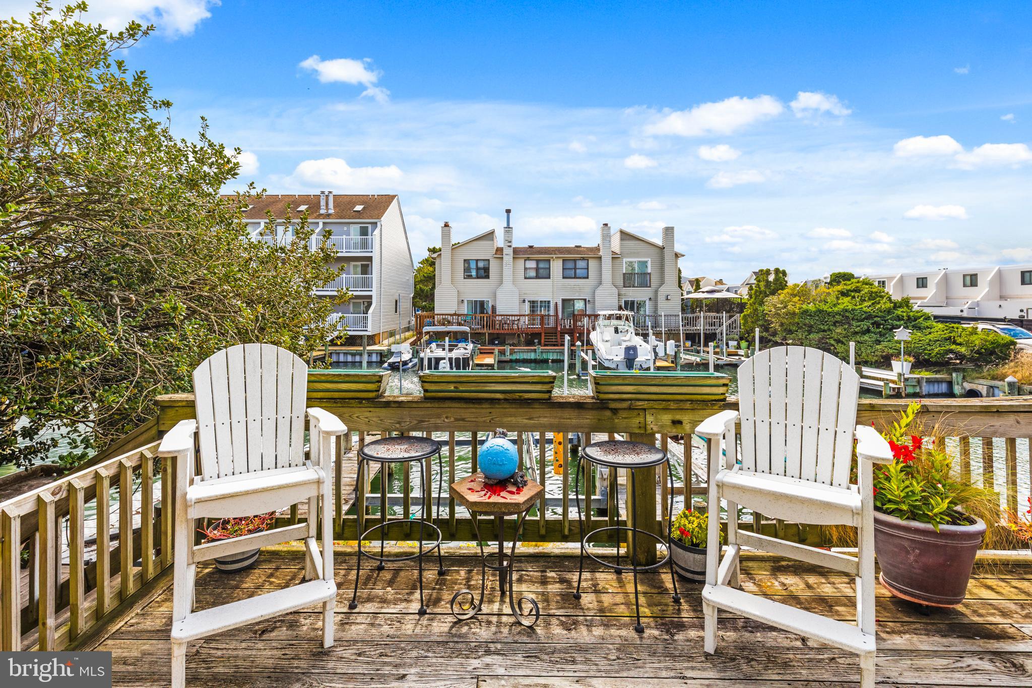 BAYSHORE ESTATES - Residential