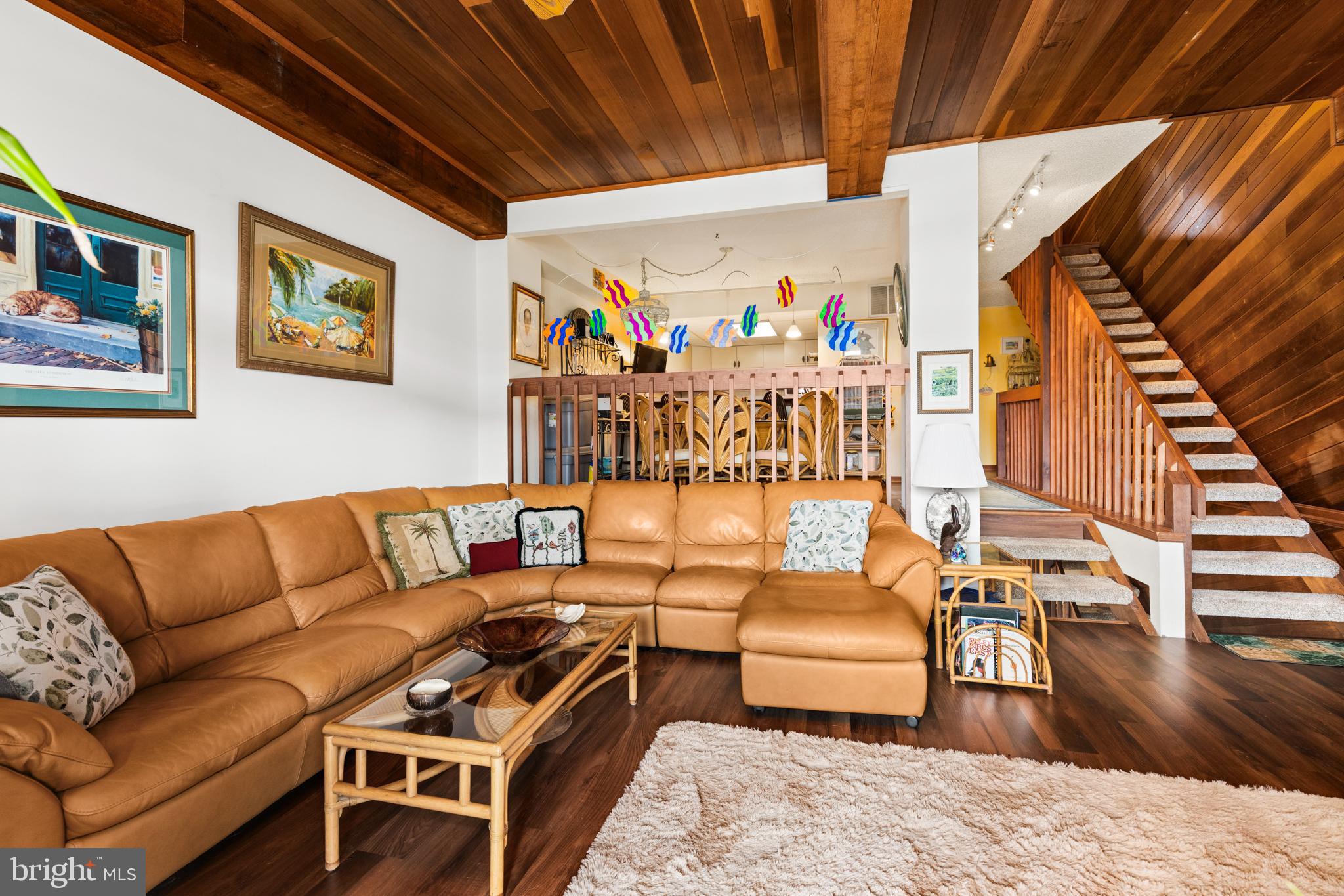 BAYSHORE ESTATES - Residential