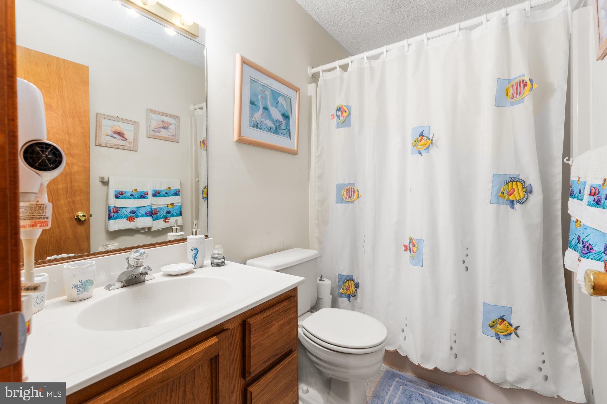 BAYSHORE ESTATES - Residential