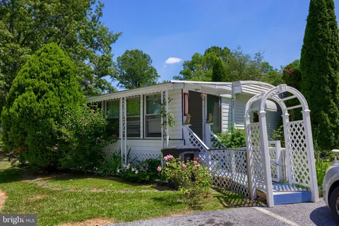 765 Dogwood Lane, Gap, PA MLS: PALA2053480