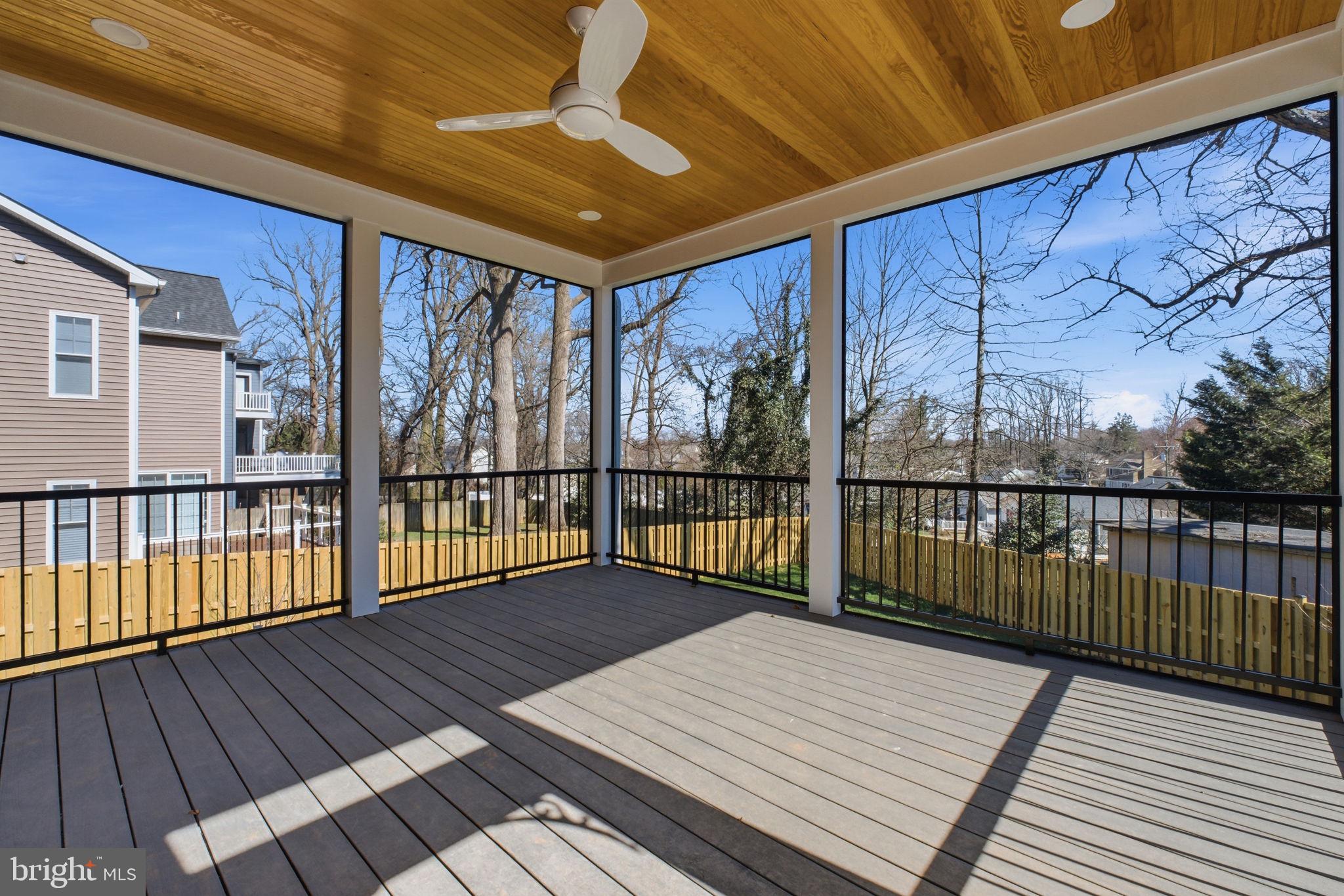 PIMMIT HILLS - Residential