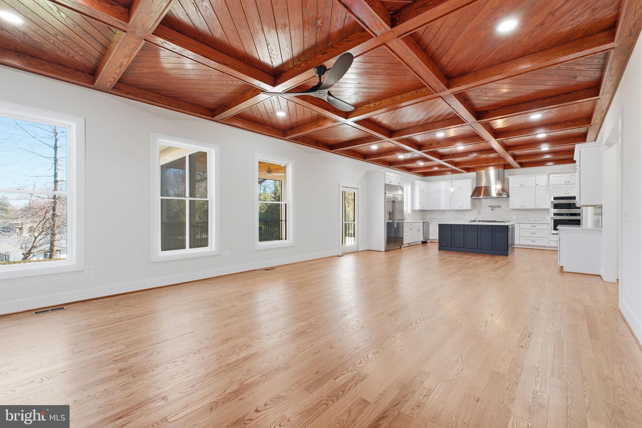 PIMMIT HILLS - Residential