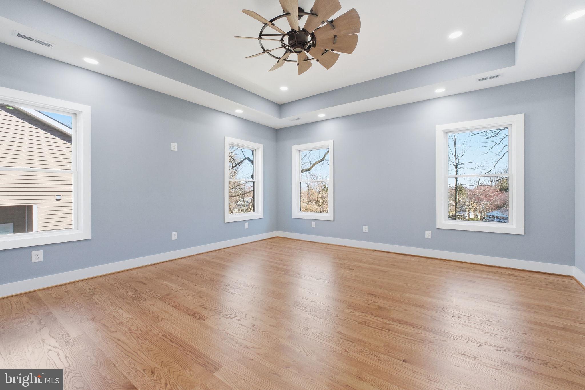 PIMMIT HILLS - Residential