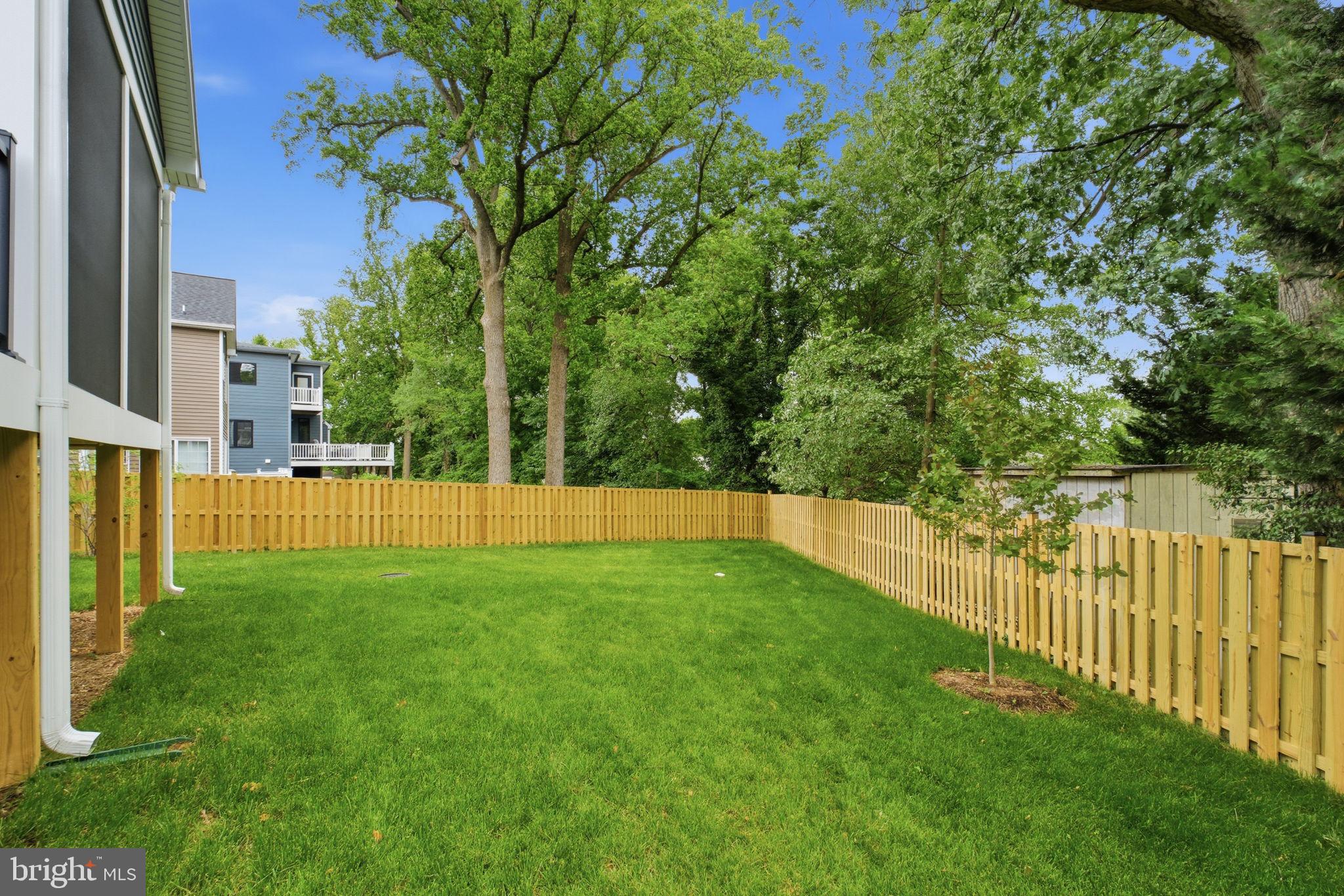 PIMMIT HILLS - Residential