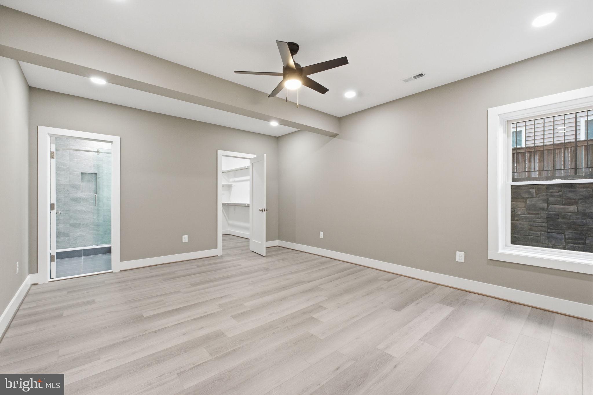 PIMMIT HILLS - Residential