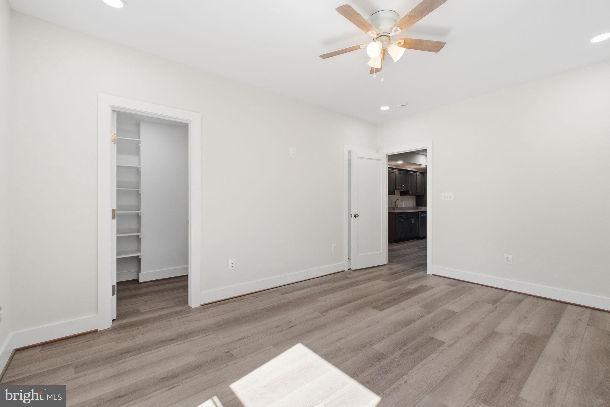 PIMMIT HILLS - Residential