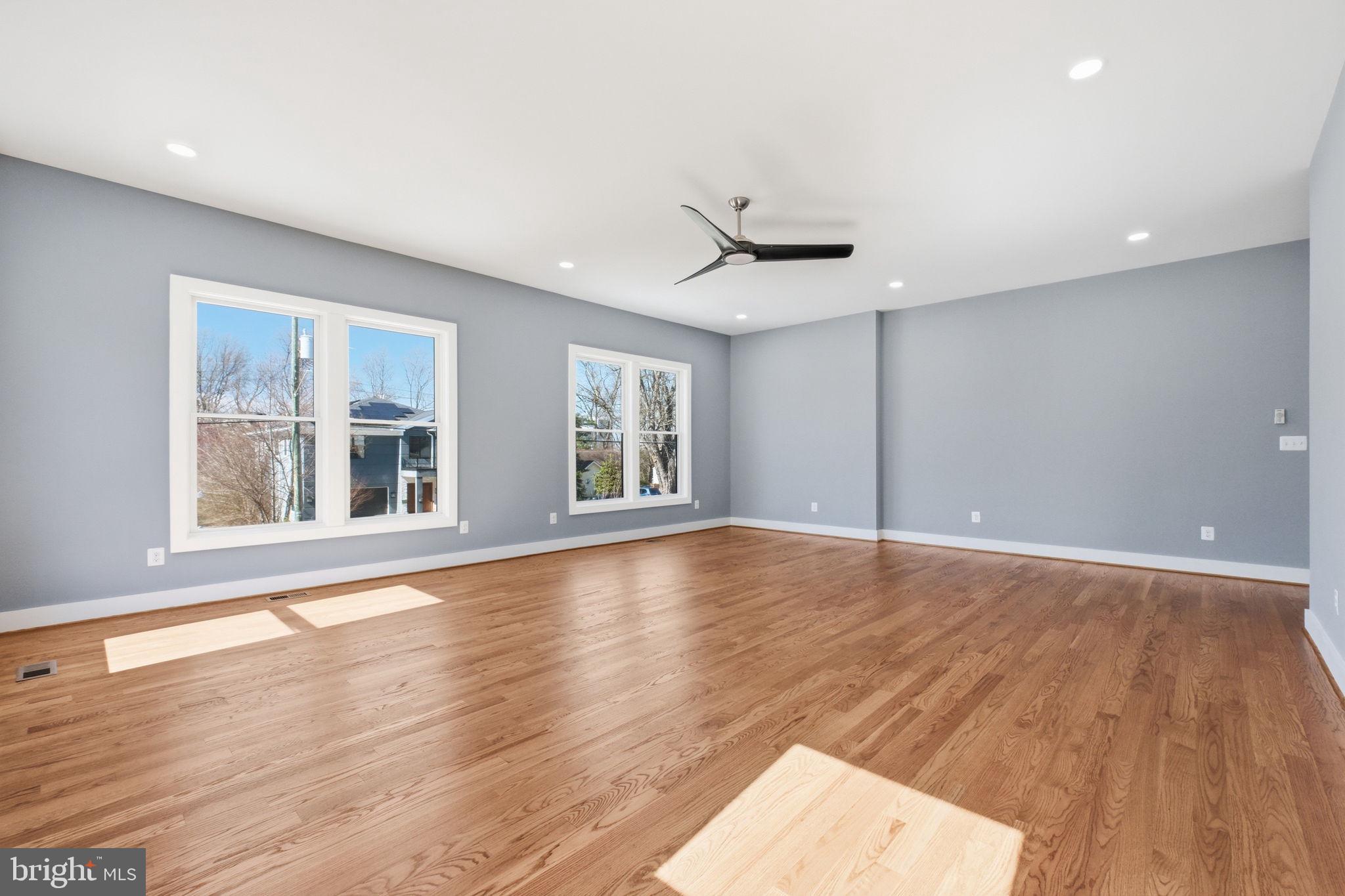 PIMMIT HILLS - Residential