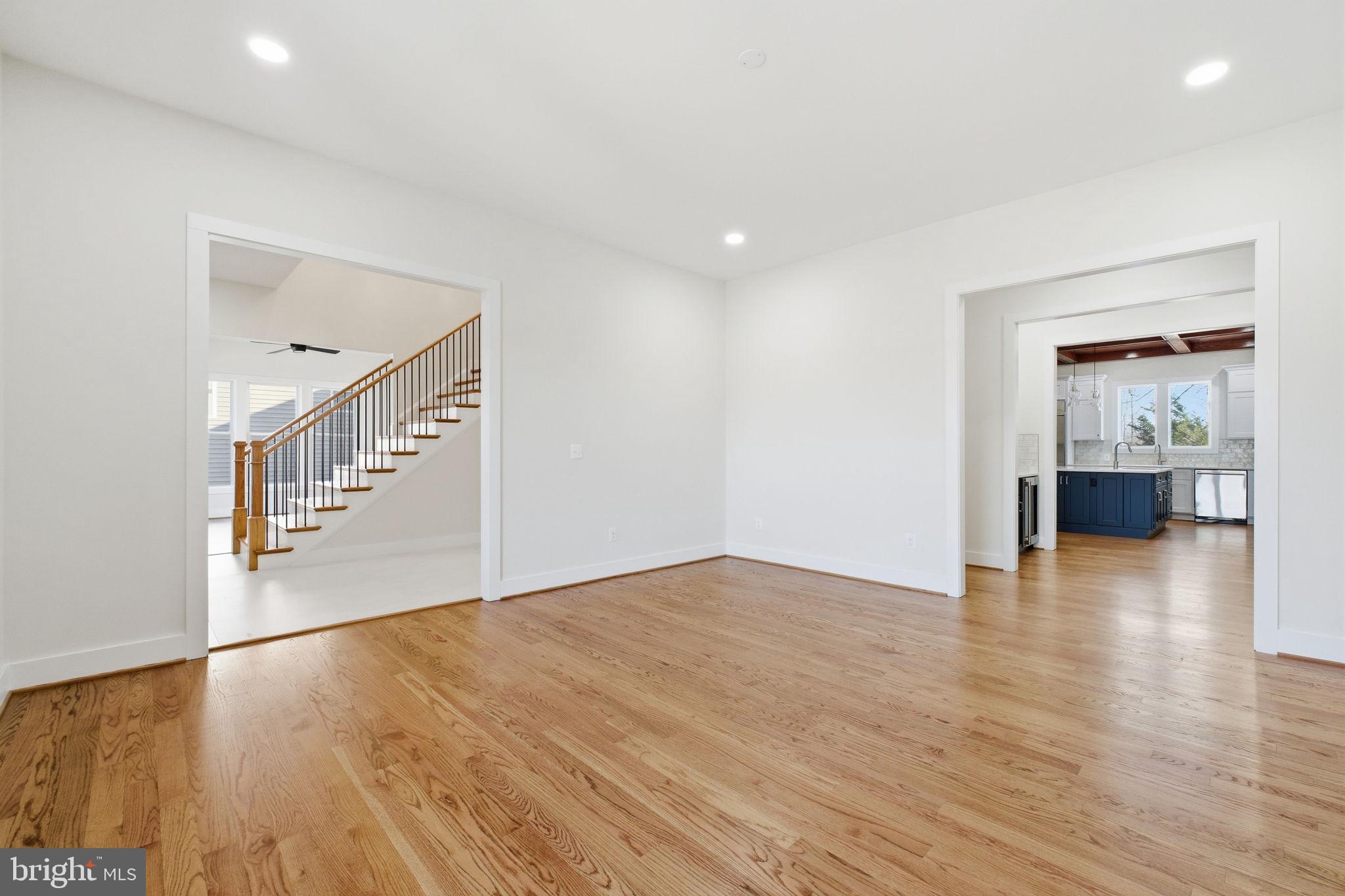 PIMMIT HILLS - Residential