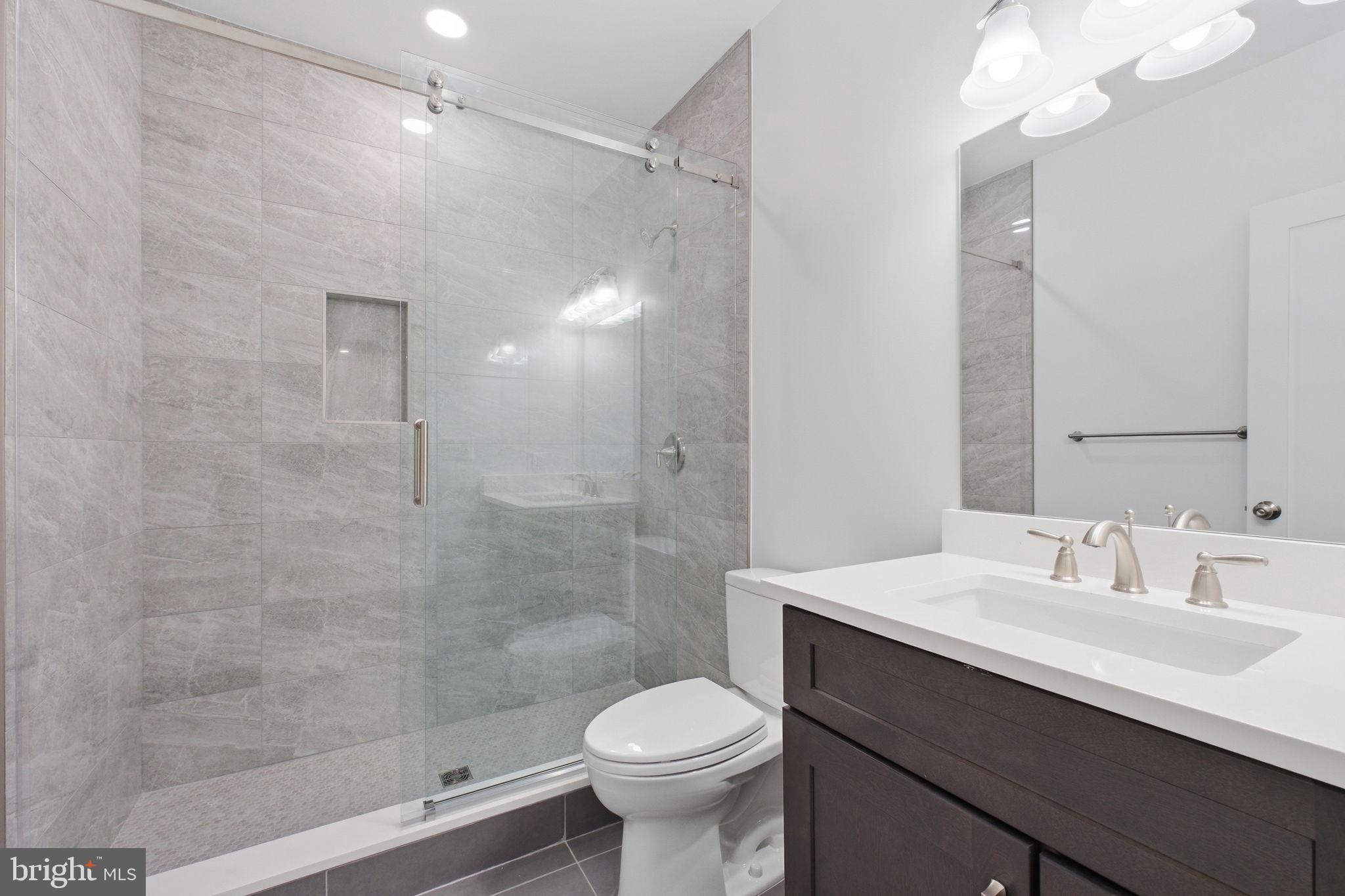 PIMMIT HILLS - Residential