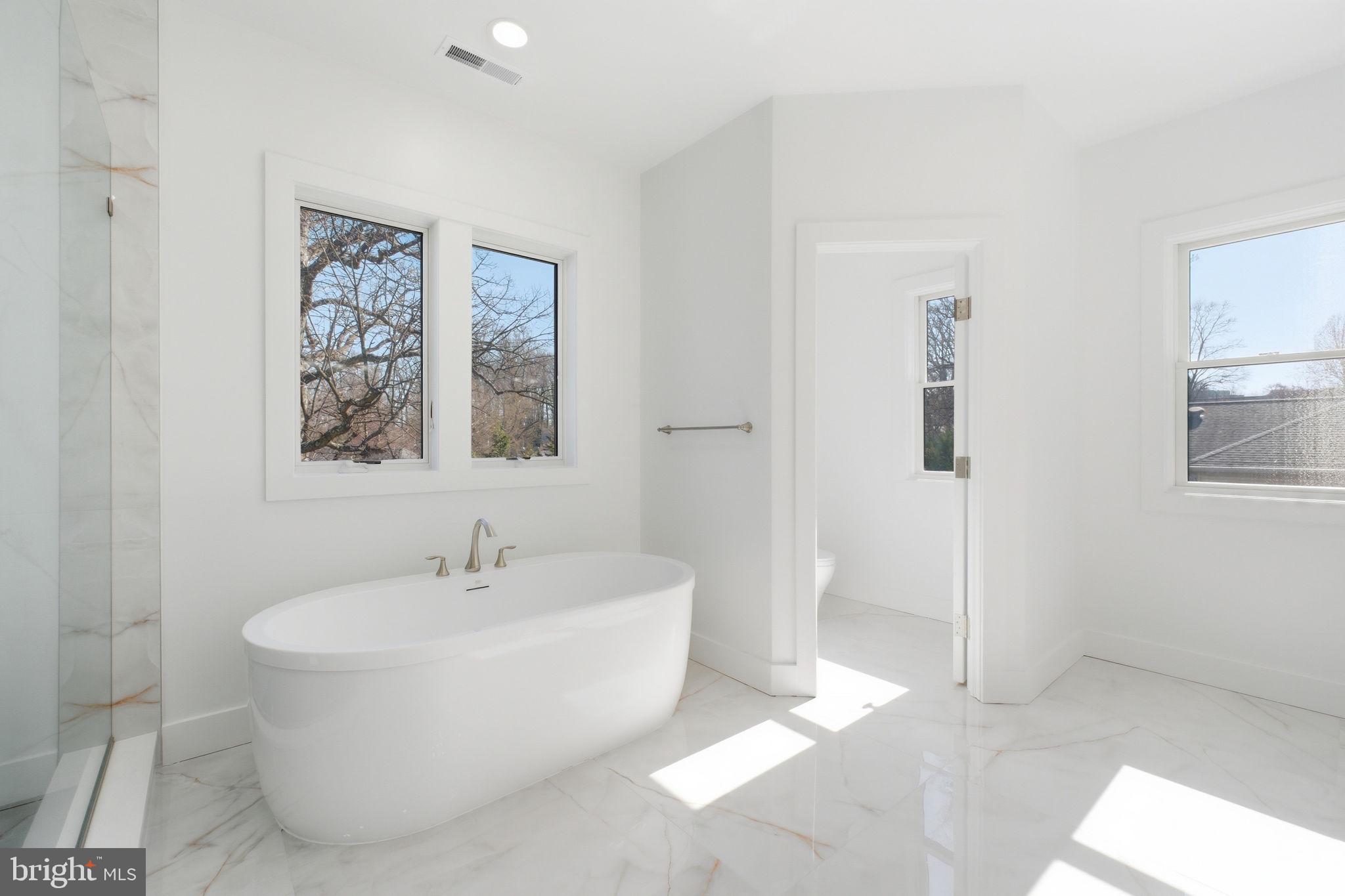 PIMMIT HILLS - Residential