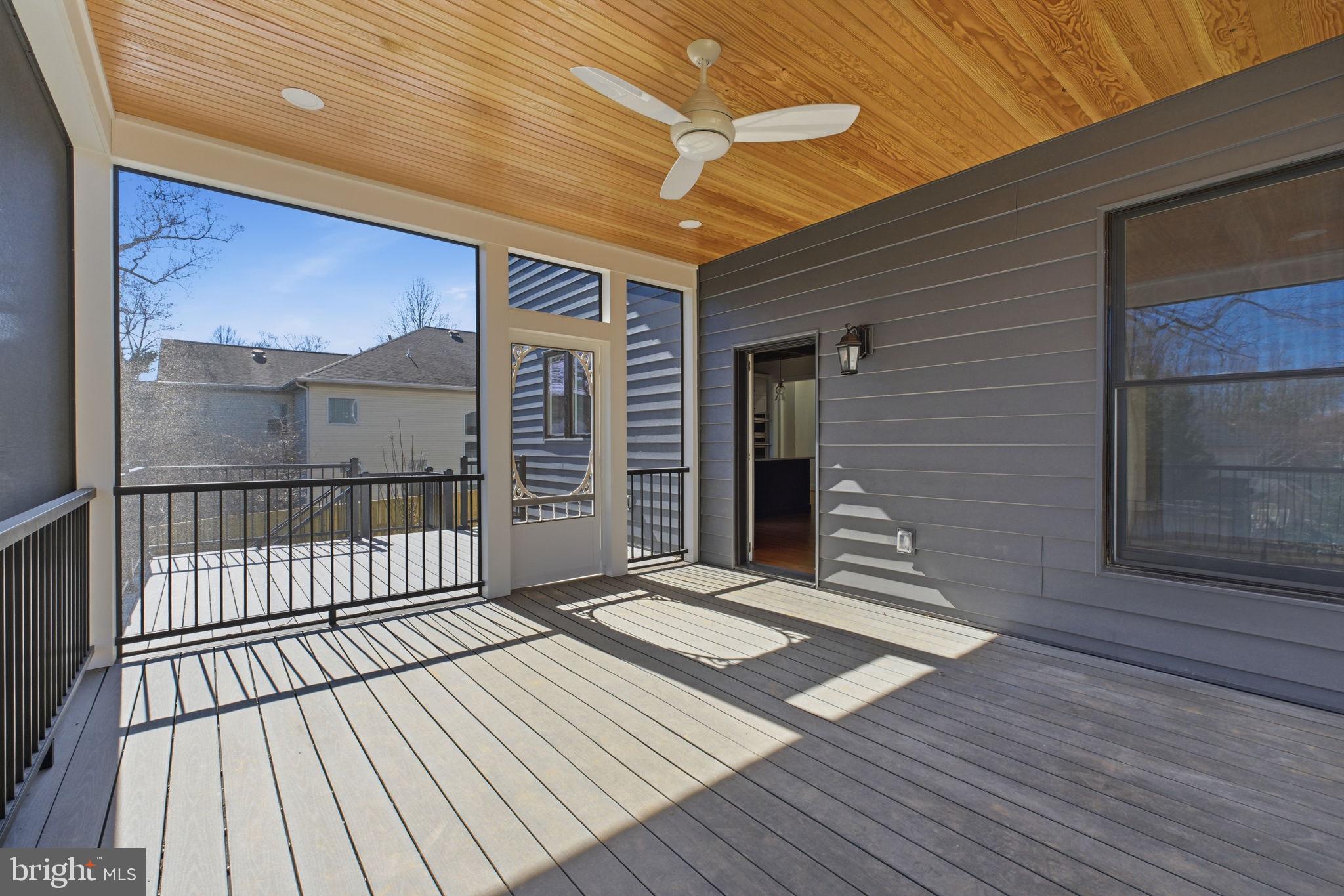 PIMMIT HILLS - Residential