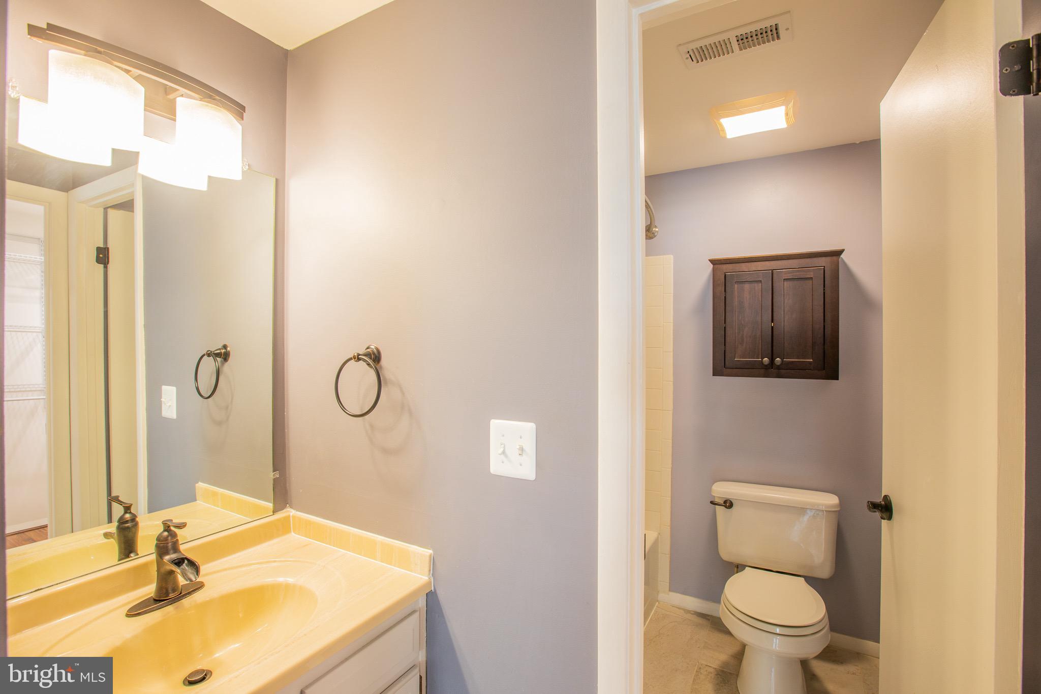 GERMANTOWN - Residential Lease