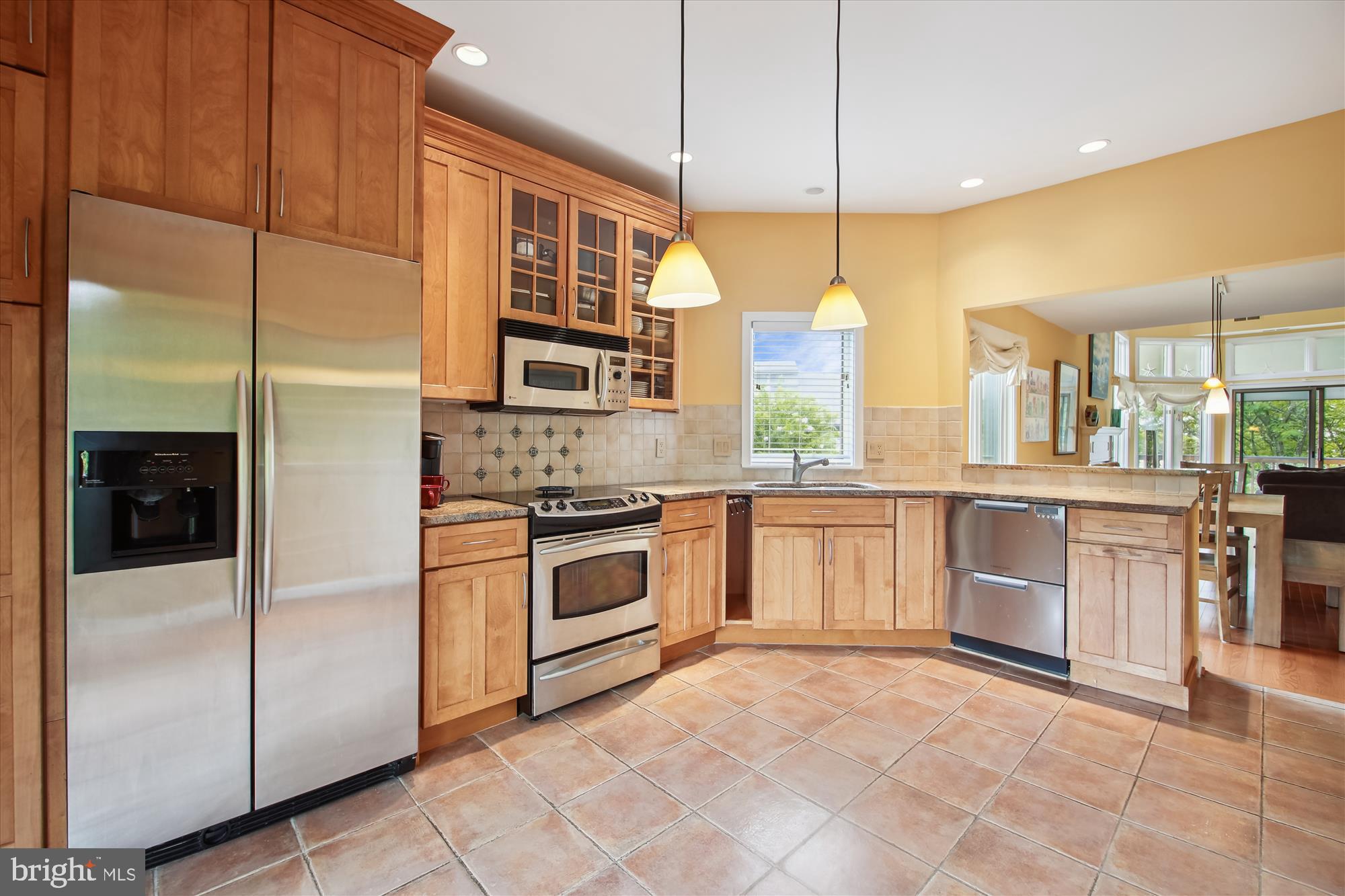 VILLAGE OF CHESAPEAKE HARBOUR - Residential Lease