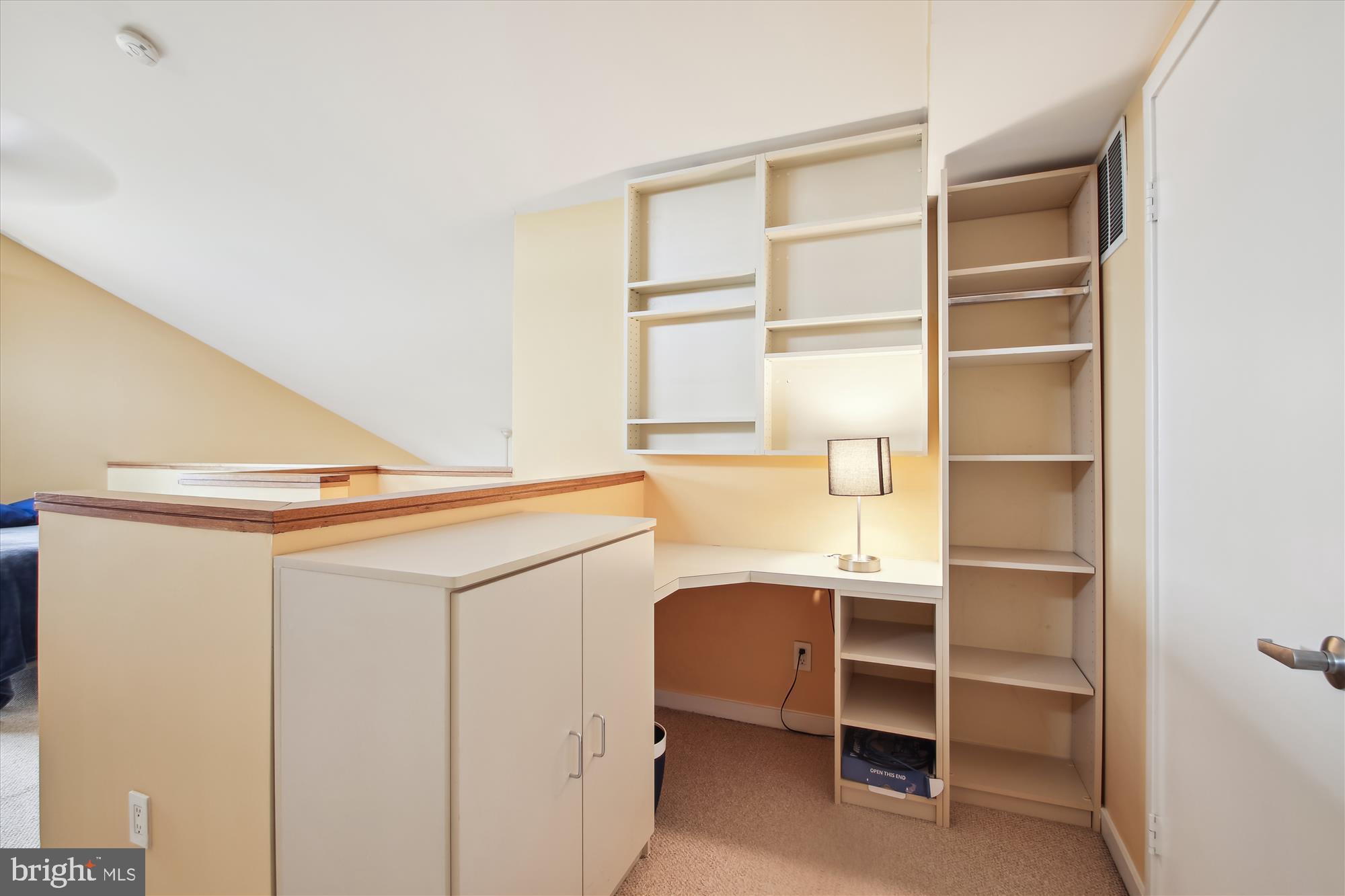 VILLAGE OF CHESAPEAKE HARBOUR - Residential Lease