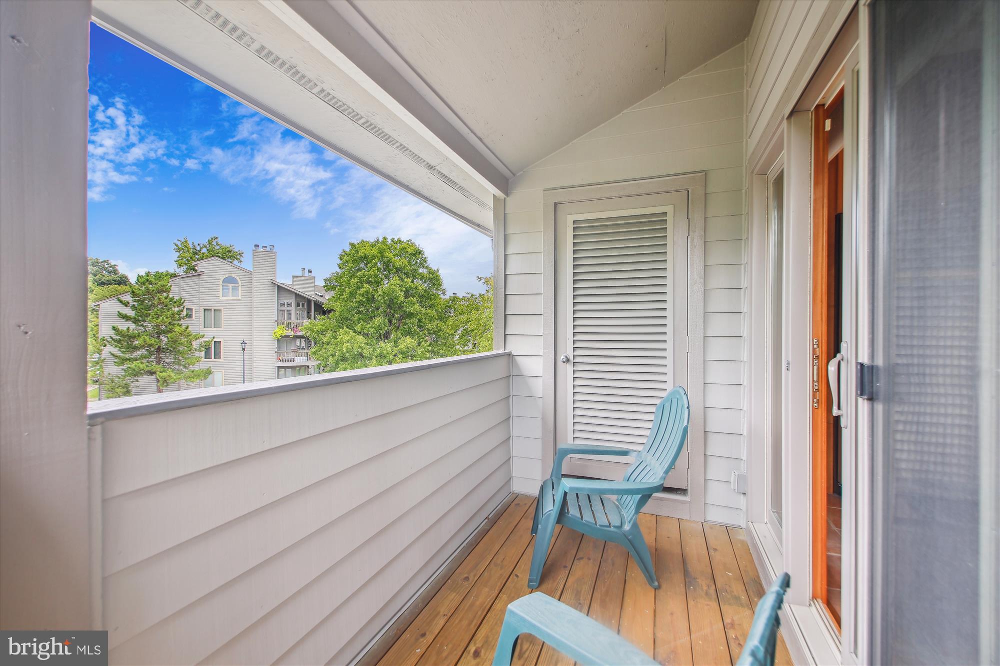 VILLAGE OF CHESAPEAKE HARBOUR - Residential Lease