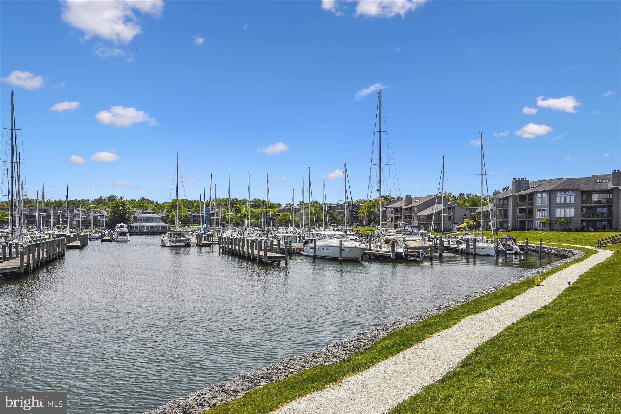 VILLAGE OF CHESAPEAKE HARBOUR - Residential Lease