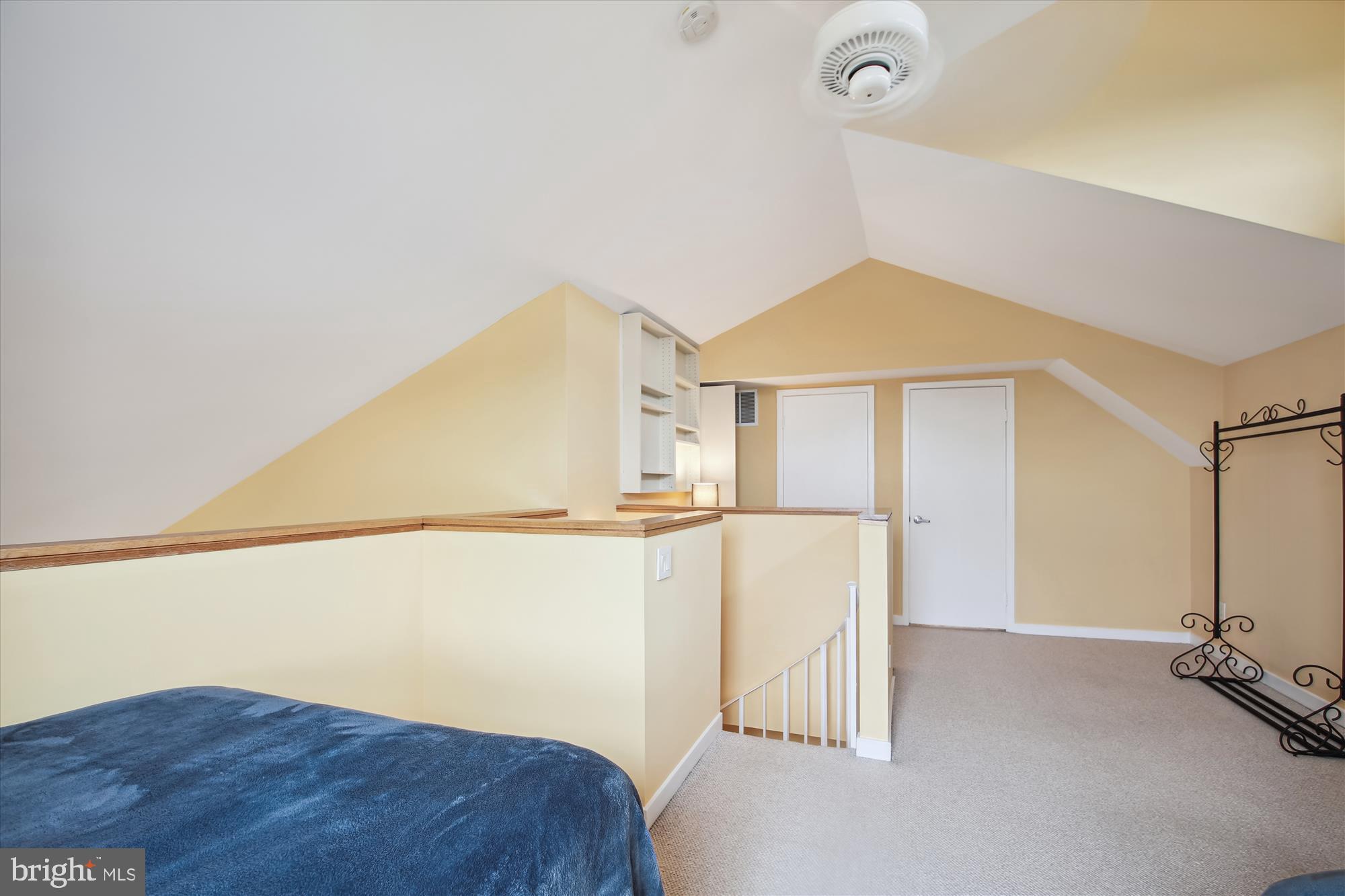 VILLAGE OF CHESAPEAKE HARBOUR - Residential Lease