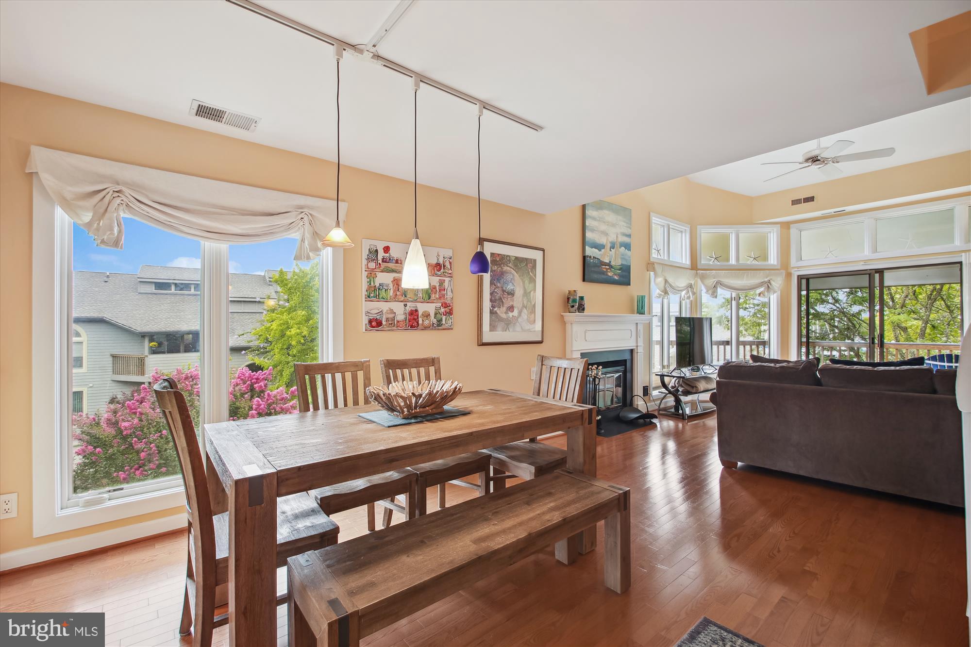 VILLAGE OF CHESAPEAKE HARBOUR - Residential Lease