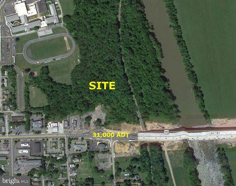 1724 SHENANDOAH AVENUE N FRONT ROYAL VA 22630