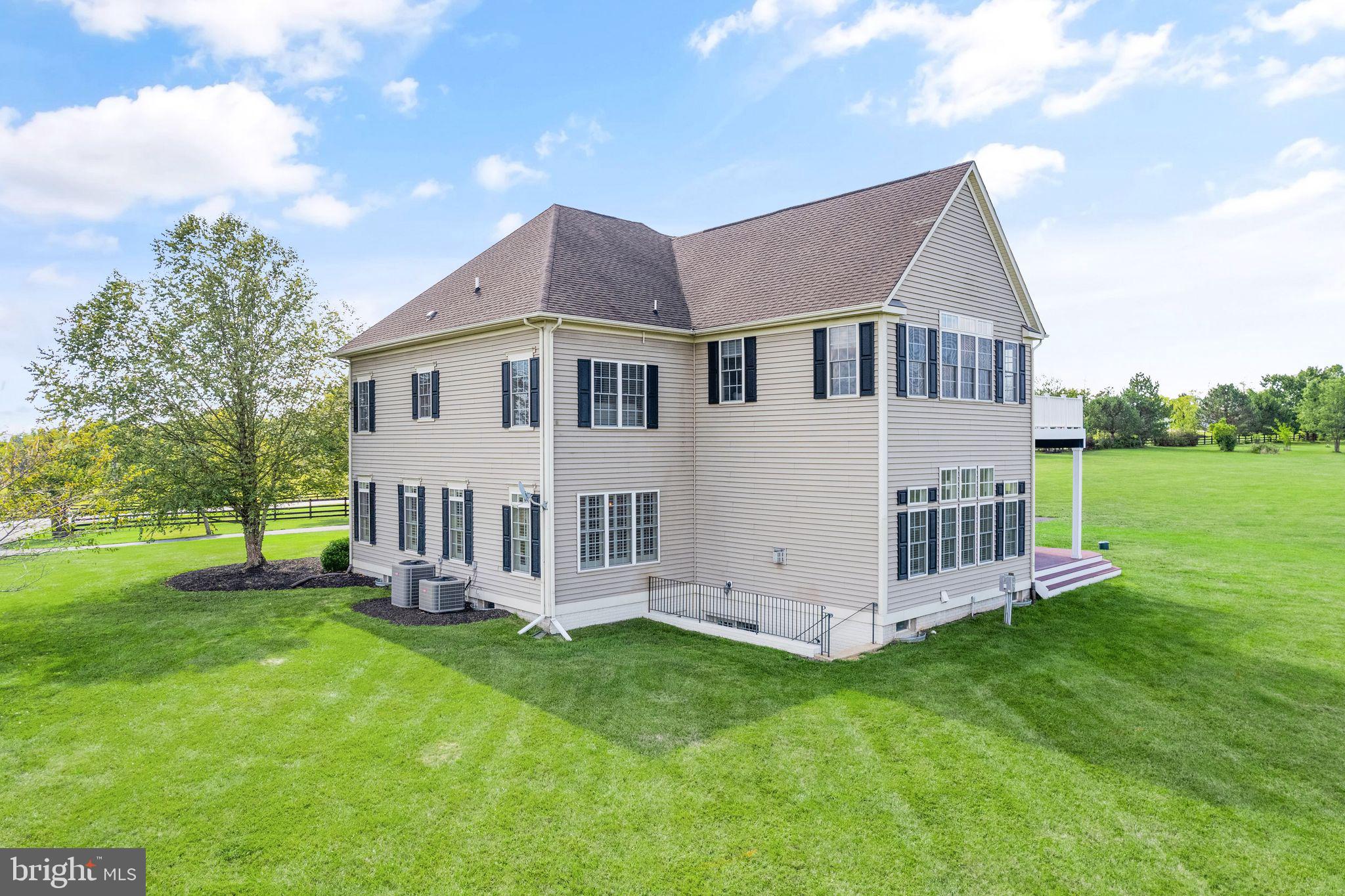 WATERFORD VIEW ESTATES - Residential