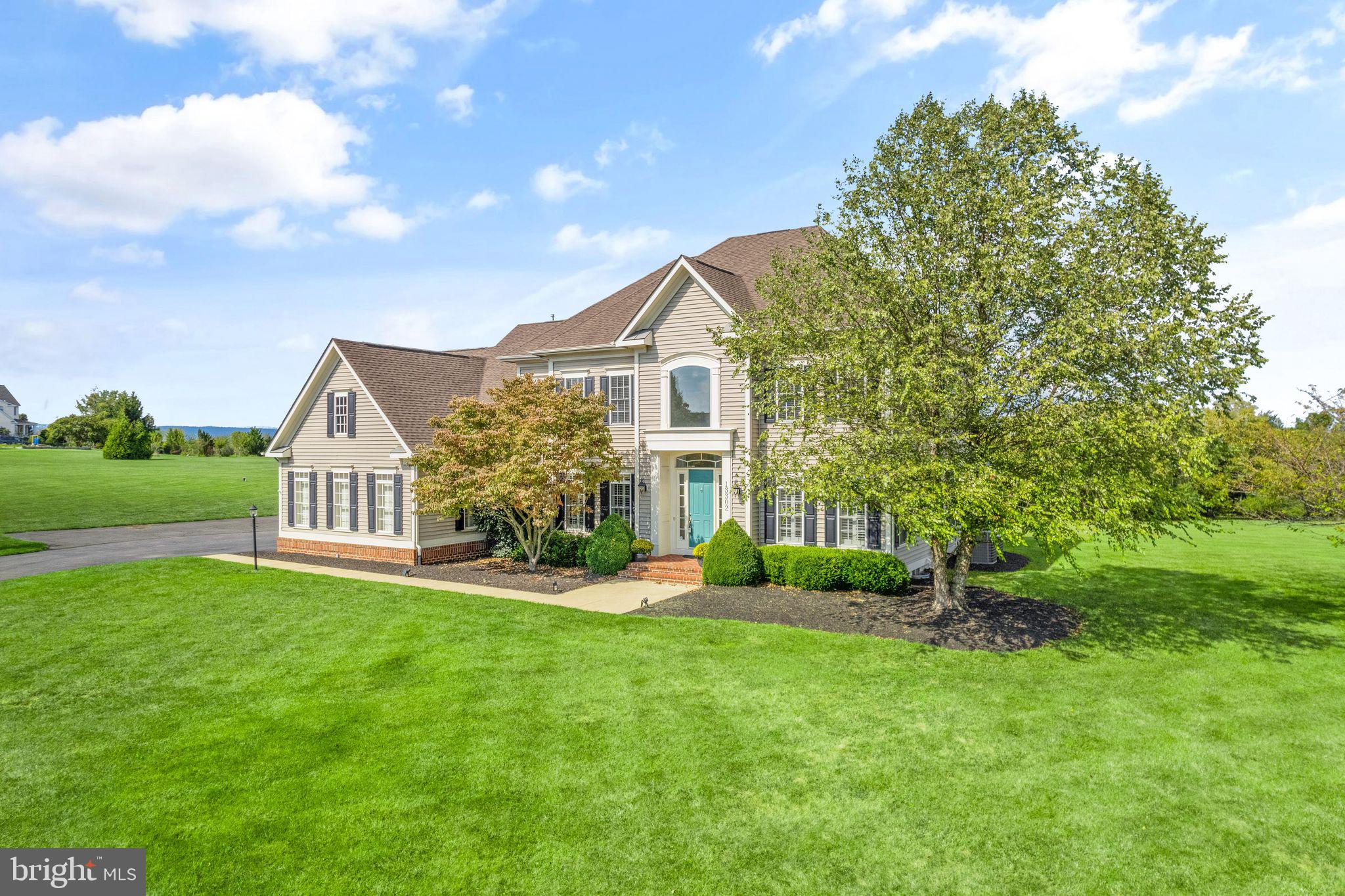 WATERFORD VIEW ESTATES - Residential