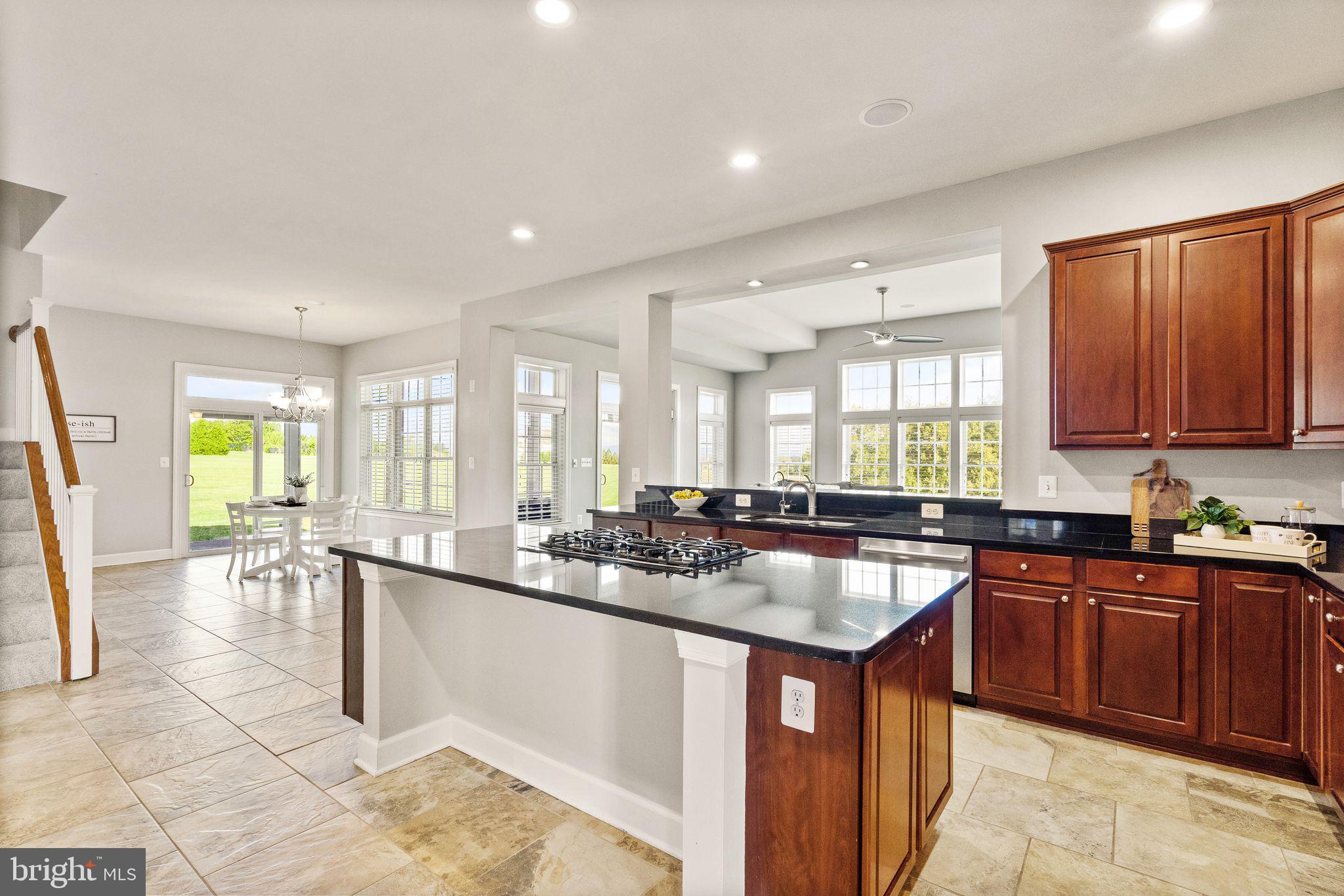 WATERFORD VIEW ESTATES - Residential