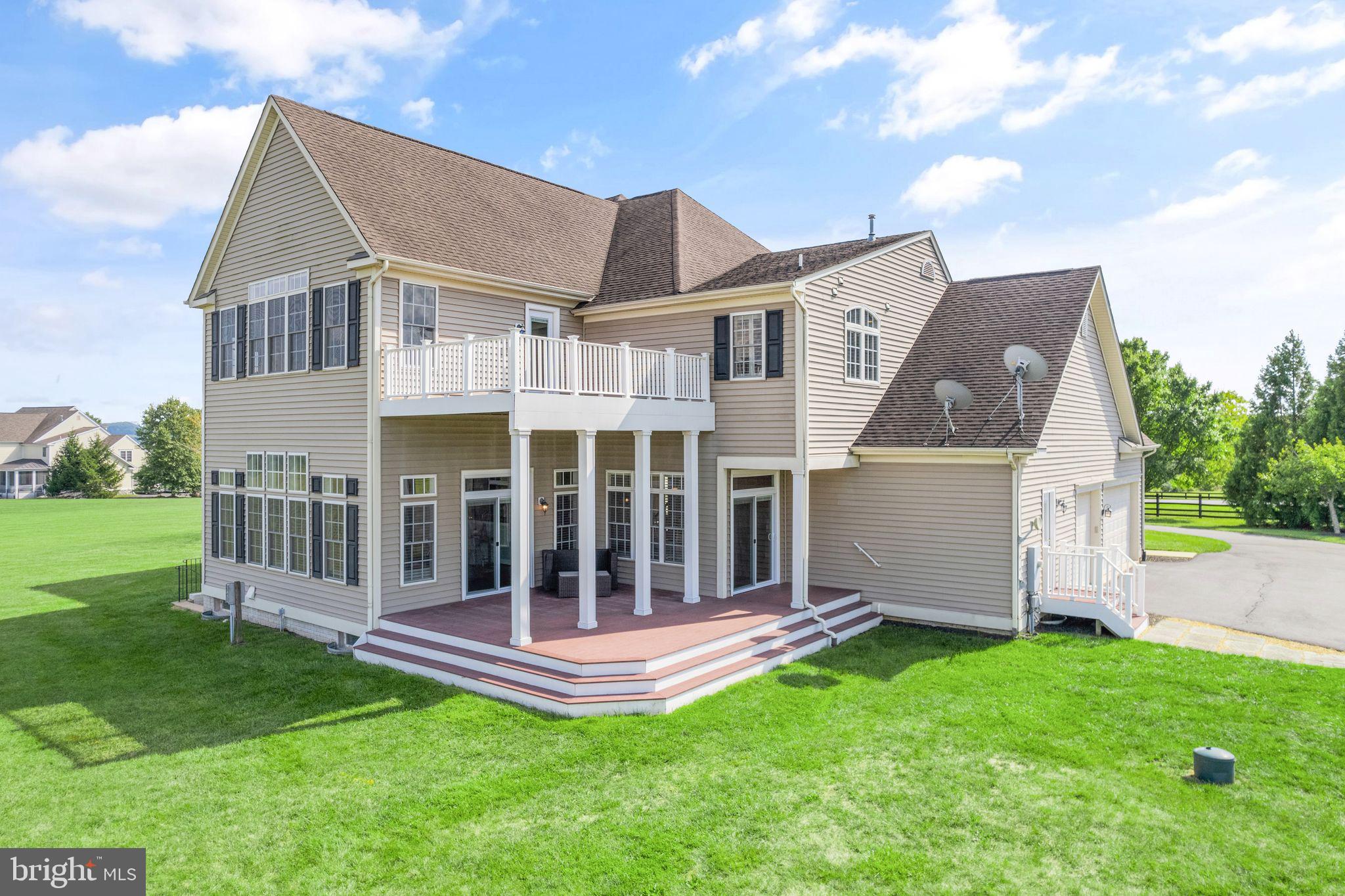 WATERFORD VIEW ESTATES - Residential