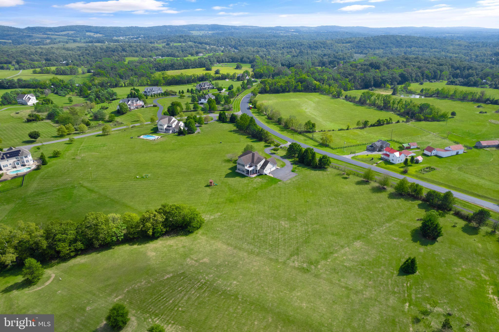 WATERFORD VIEW ESTATES - Residential