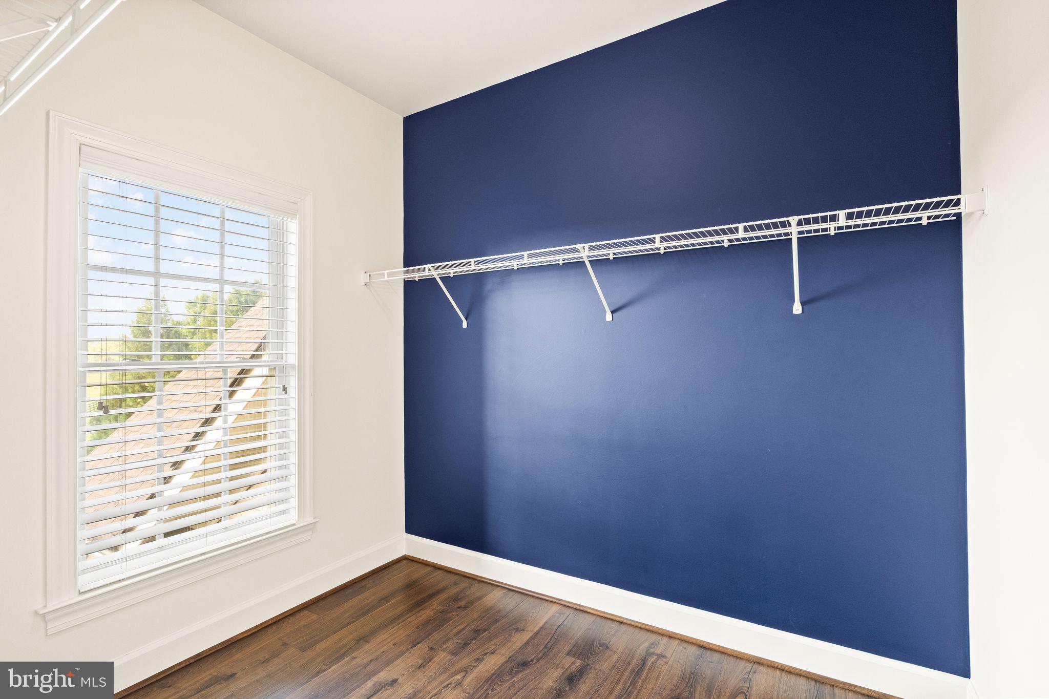 WATERFORD VIEW ESTATES - Residential