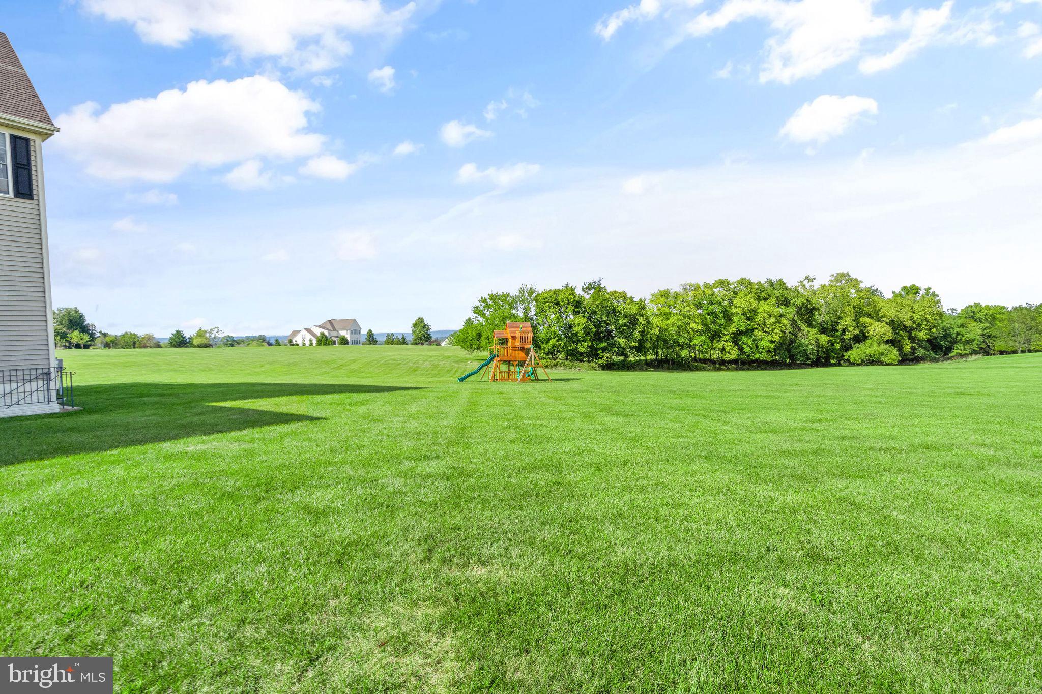 WATERFORD VIEW ESTATES - Residential