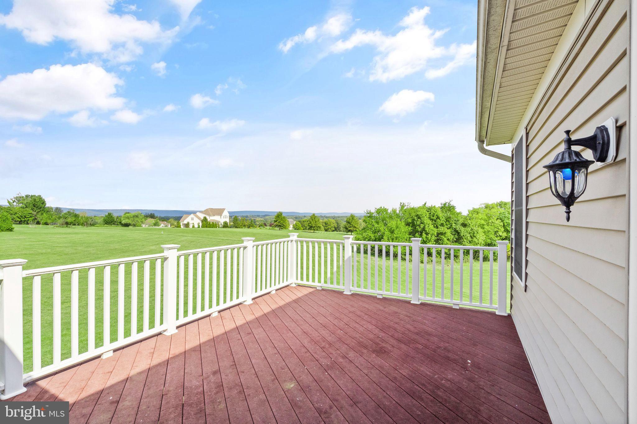 WATERFORD VIEW ESTATES - Residential