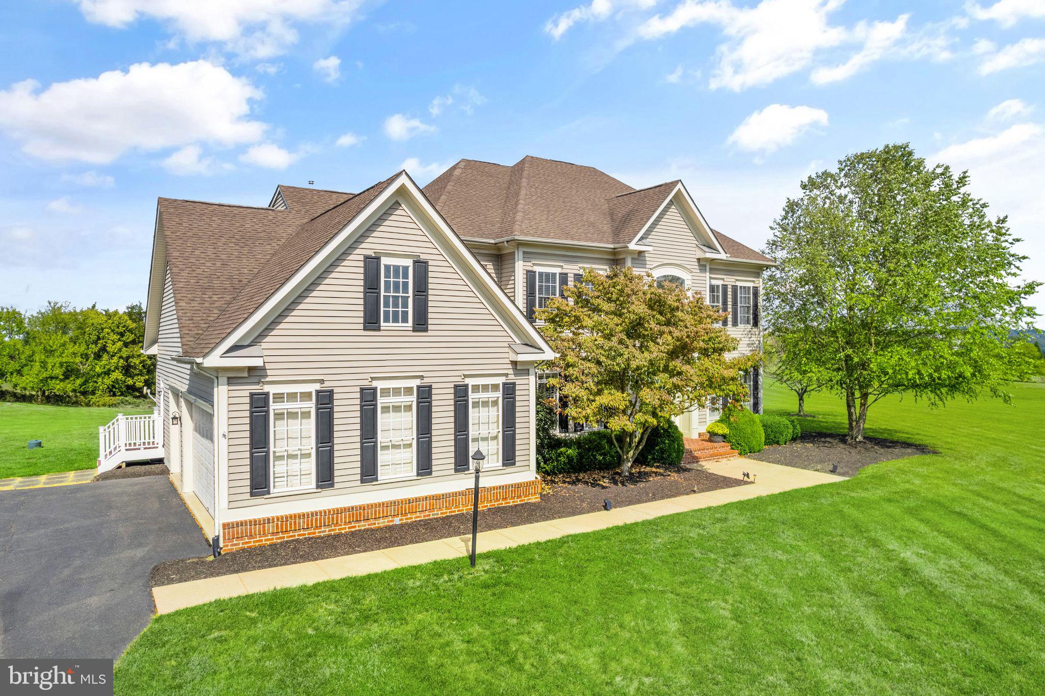 WATERFORD VIEW ESTATES - Residential