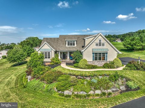 Photo of 3 BUENA VISTA LN, DENVER, PA 17517 (MLS # PALA2037742)