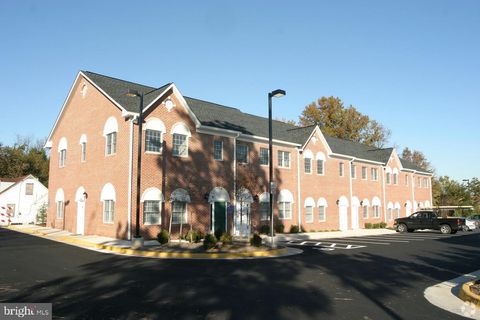 722 GRANT STREET I HERNDON VA 20170