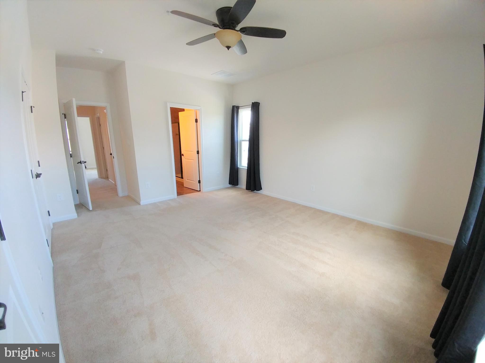 CREEKSIDE VILLAGE - Residential