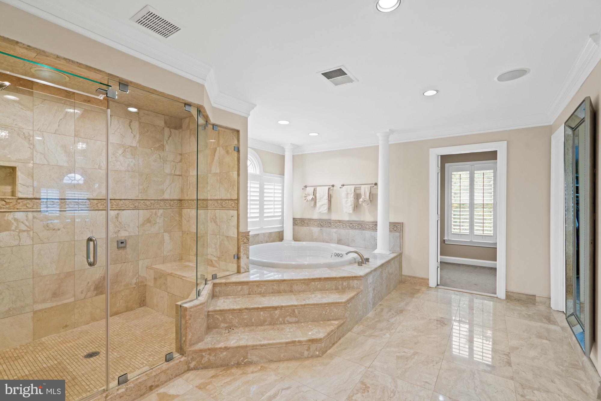 MADRILLON FARMS - Residential