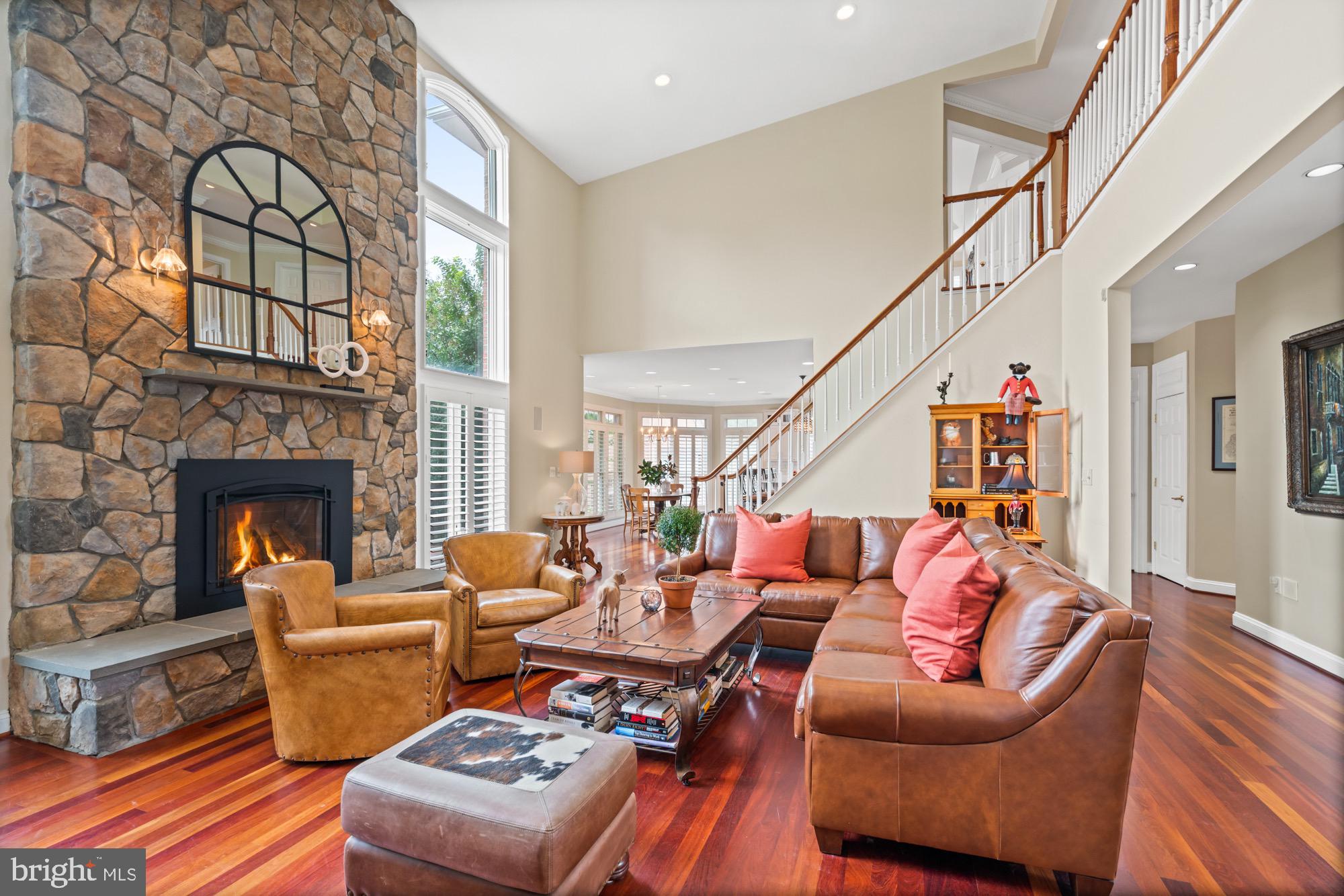 MADRILLON FARMS - Residential