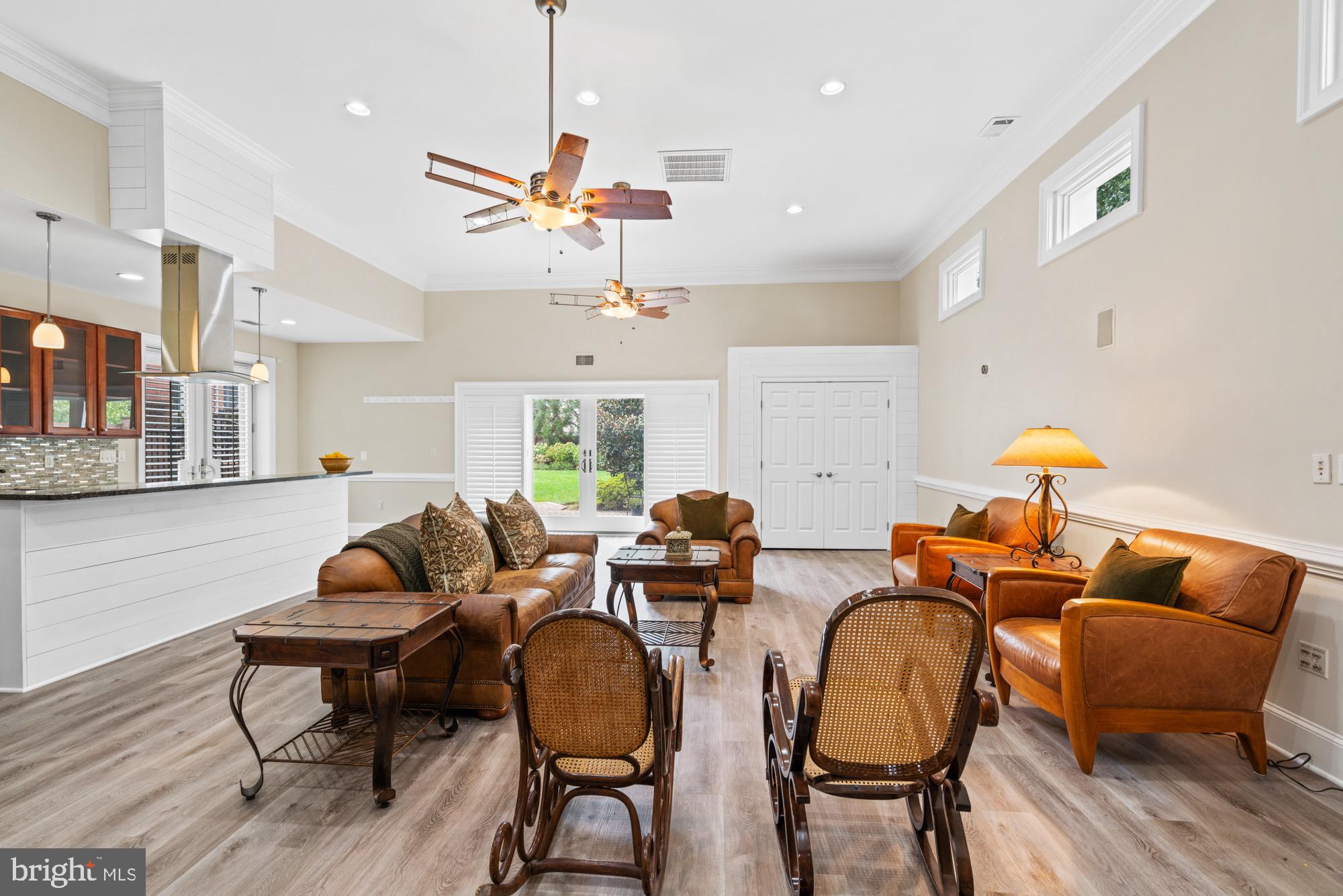 MADRILLON FARMS - Residential