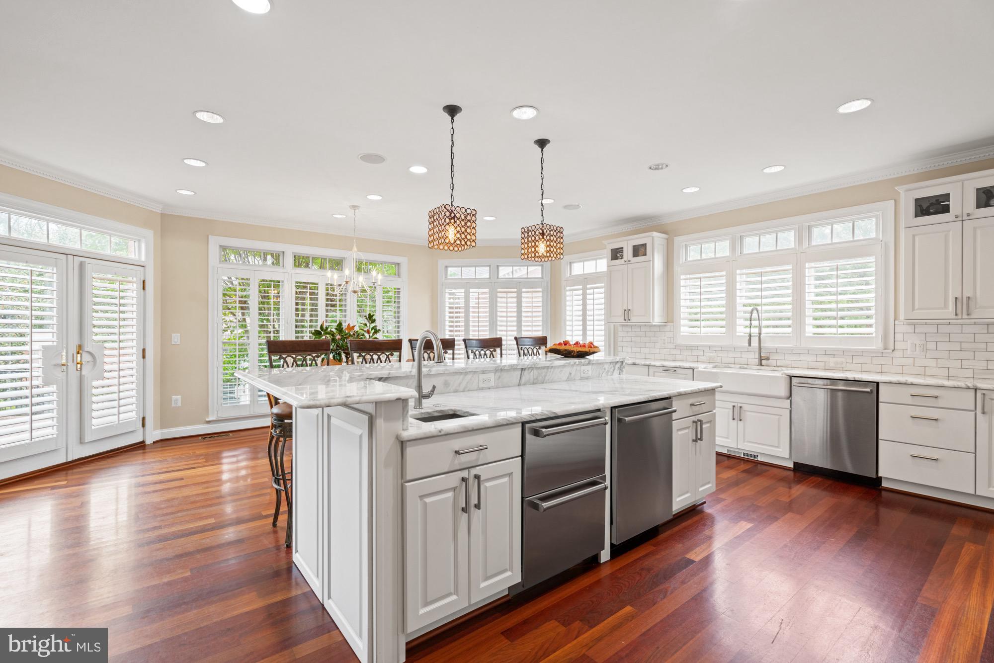 MADRILLON FARMS - Residential