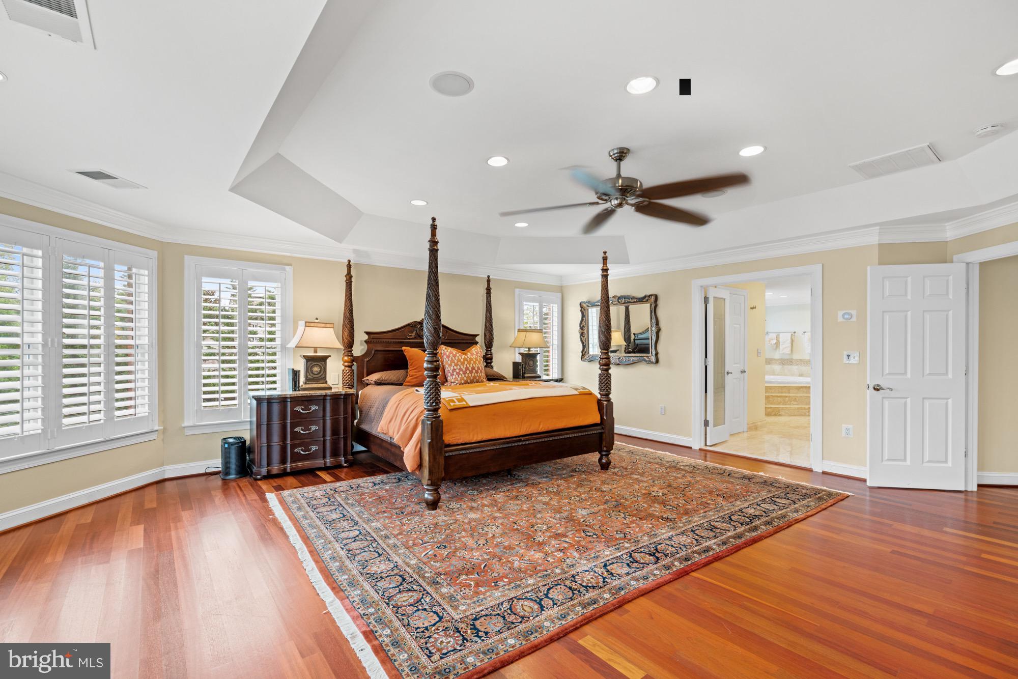 MADRILLON FARMS - Residential