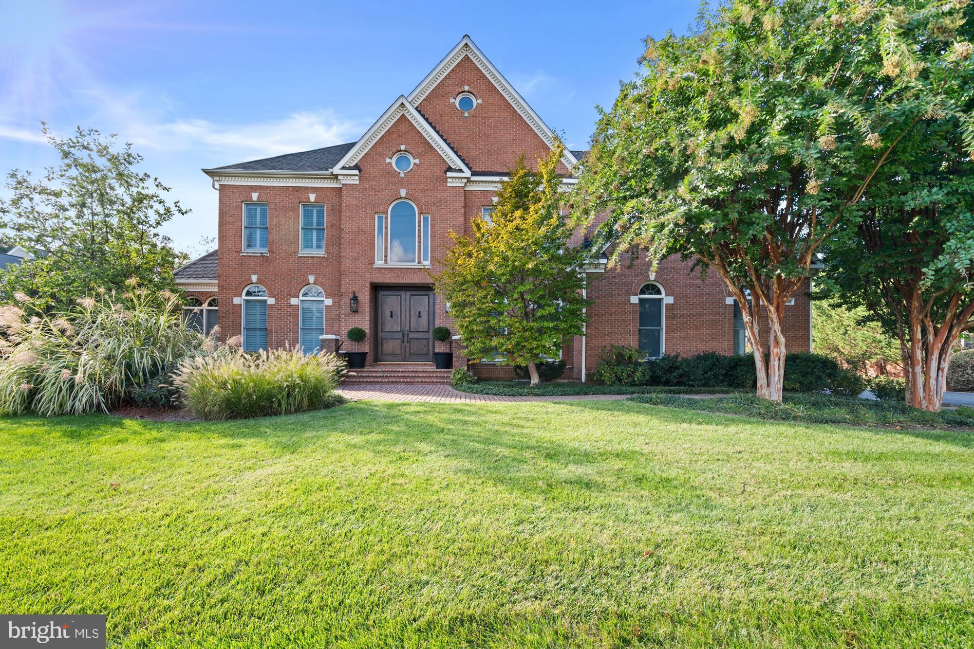 MADRILLON FARMS - Residential