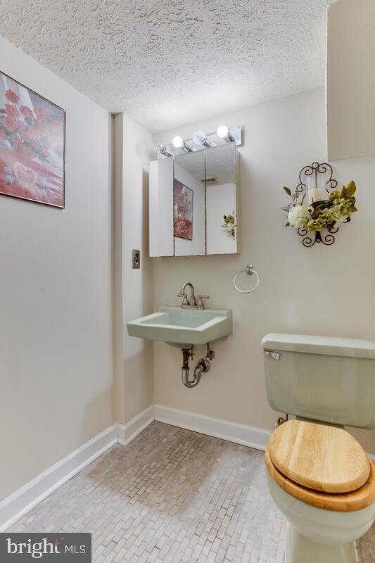 ST CHARLES SUB - WAKEFIELD - Residential