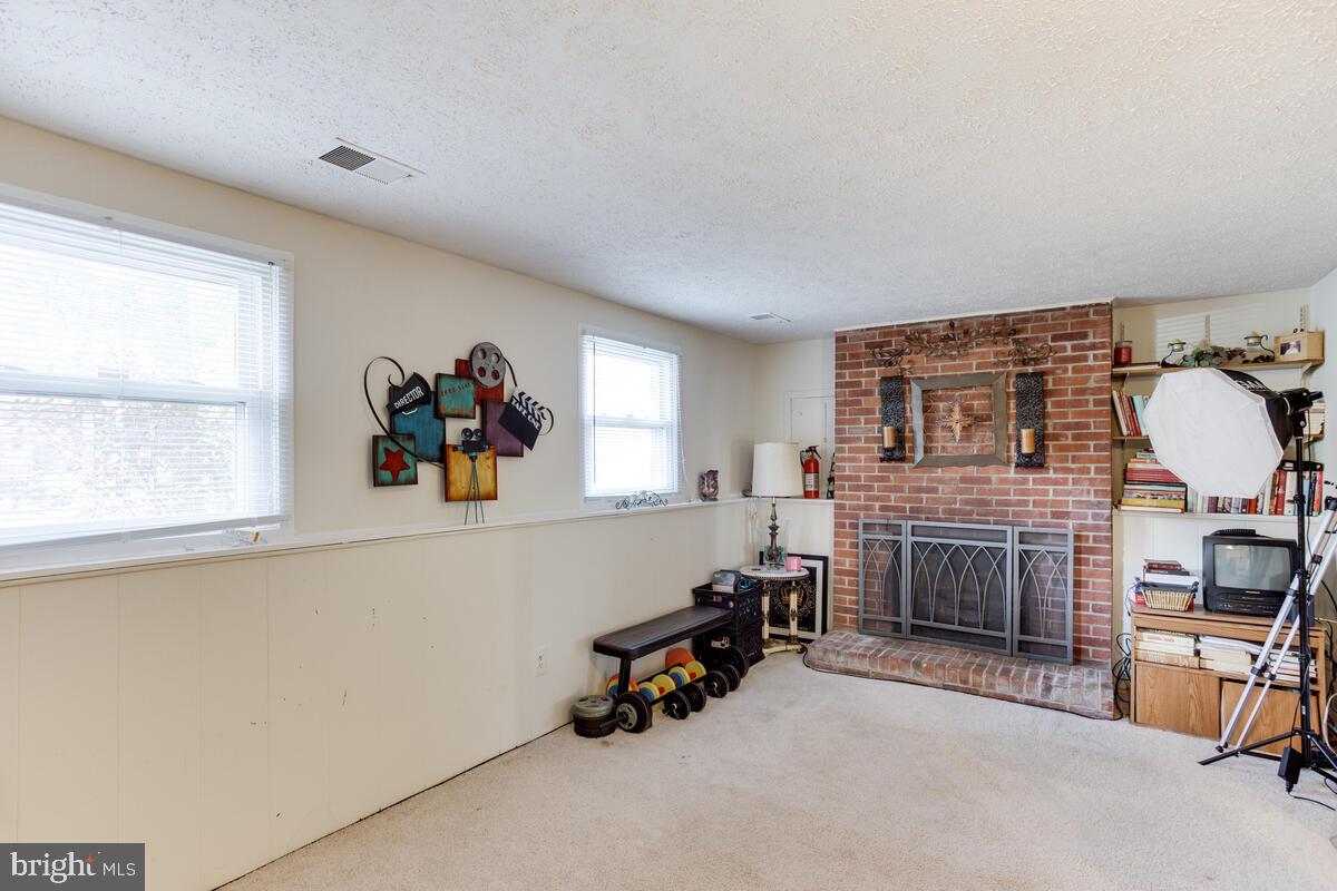 ST CHARLES SUB - WAKEFIELD - Residential