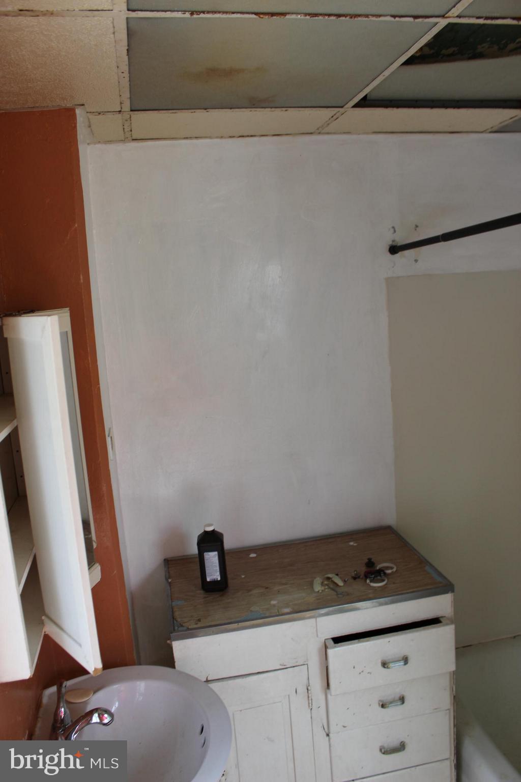 NONE AVAILBABLE - Residential