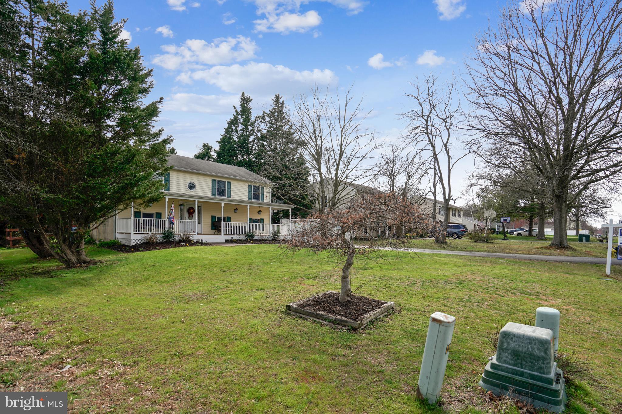 CLOVERFIELDS - Residential